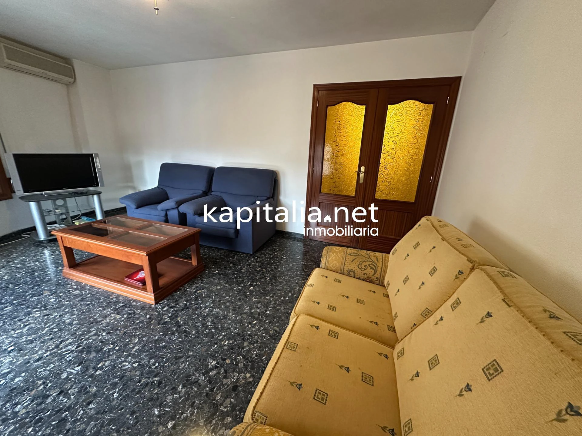 10253 - PISO A LA VENTA EN ONTINYENT