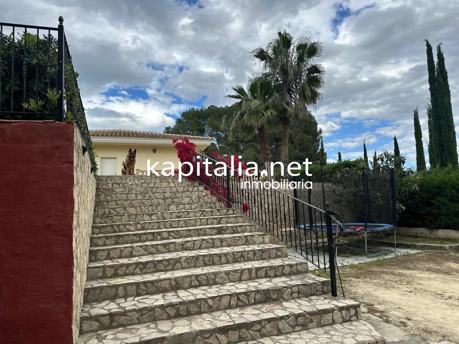 09977 - Chalet a la venta en L´Olleria (Valencia)