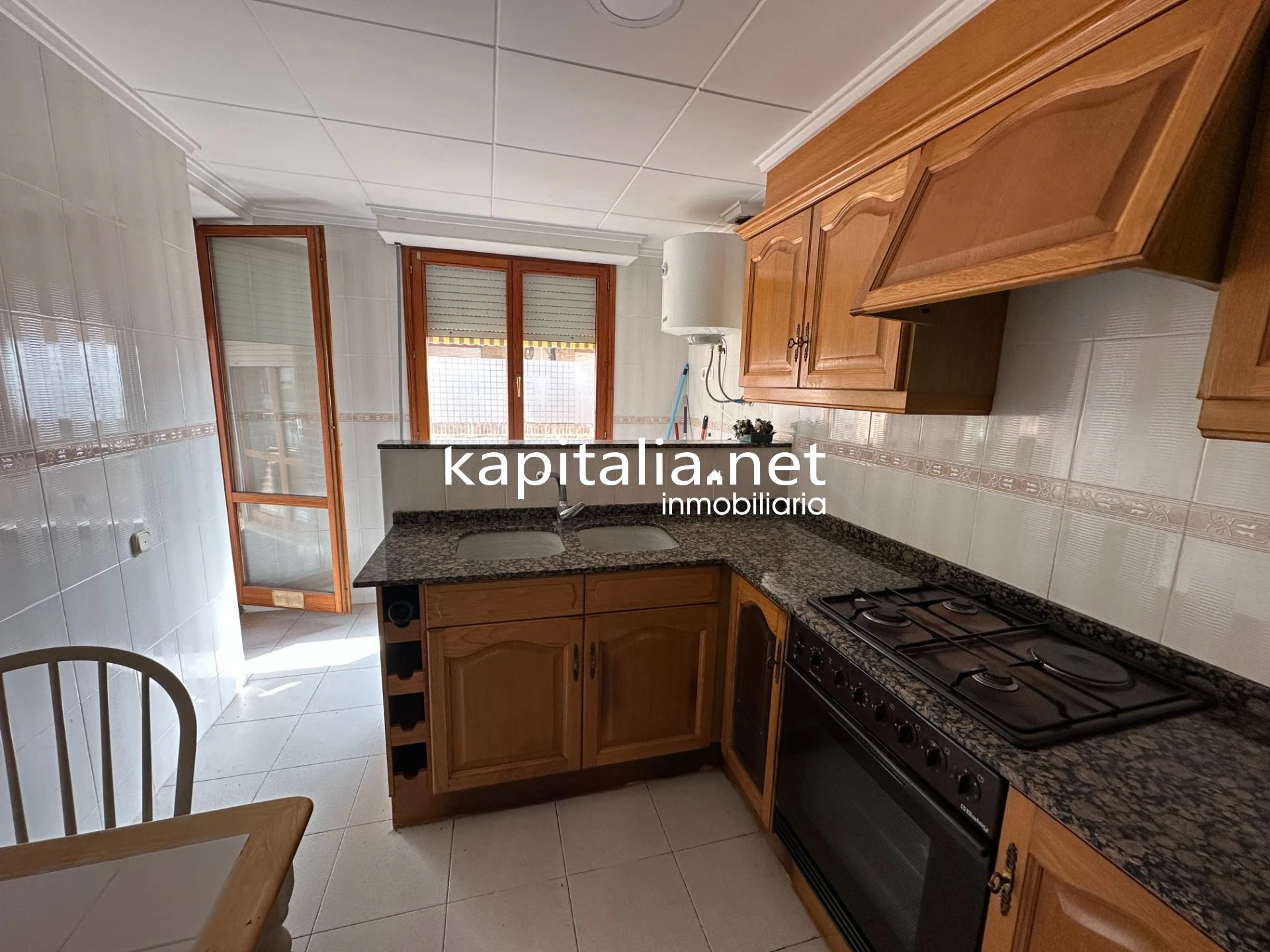 10253 - PISO A LA VENTA EN ONTINYENT