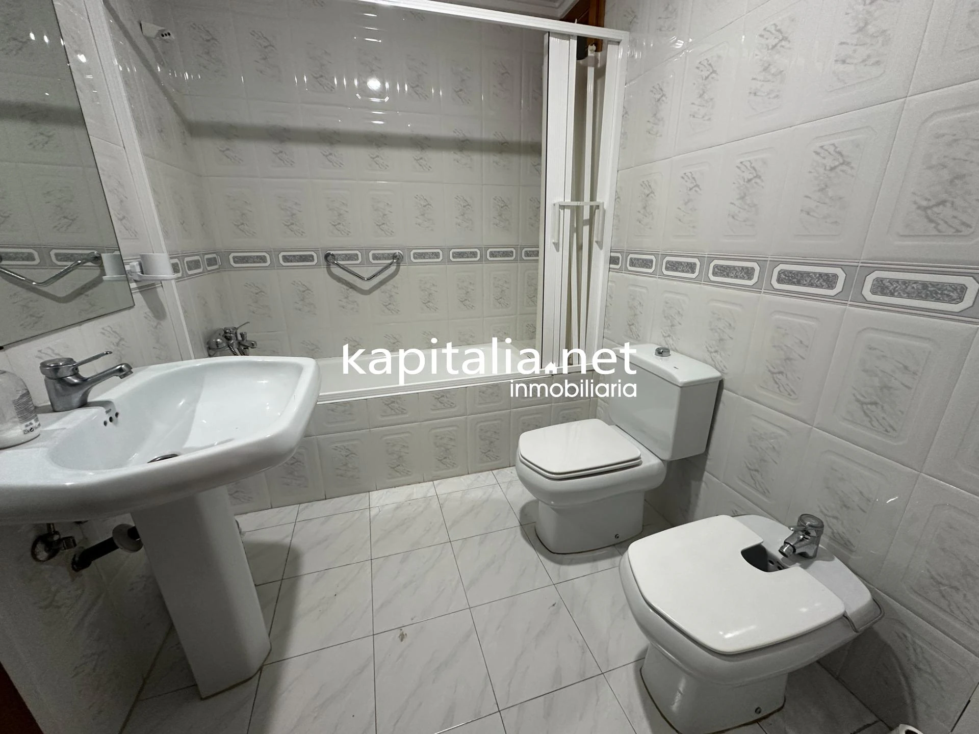 10253 - PISO A LA VENTA EN ONTINYENT