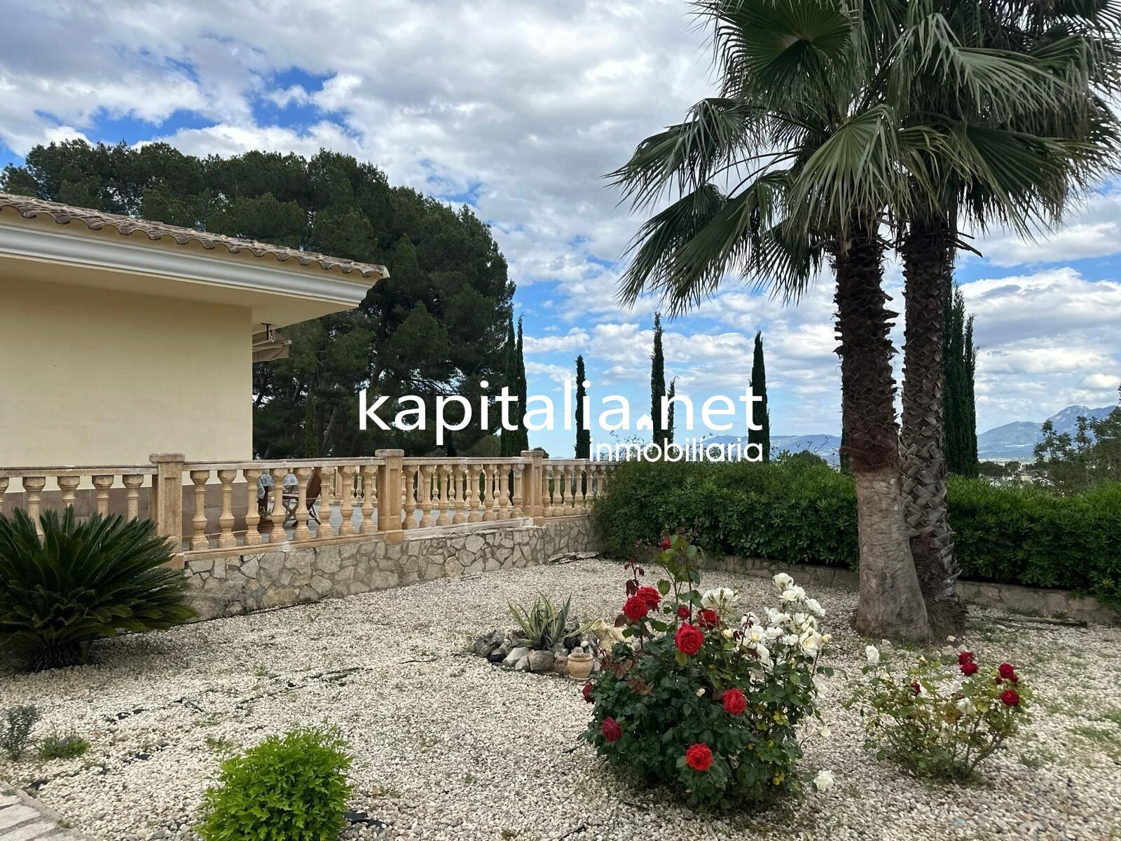 09977 - Chalet a la venta en L´Olleria (Valencia)