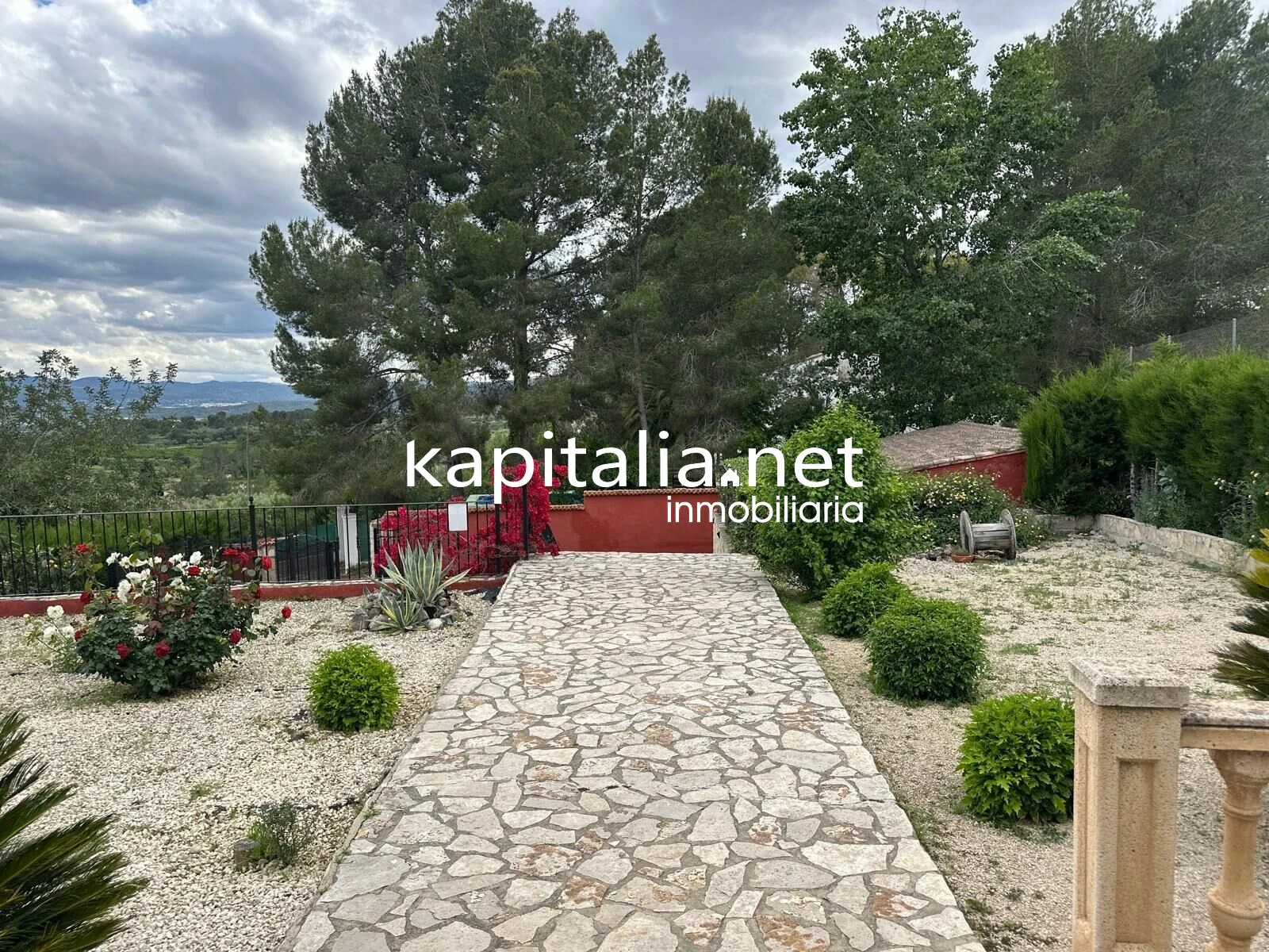 09977 - Chalet a la venta en L´Olleria (Valencia)