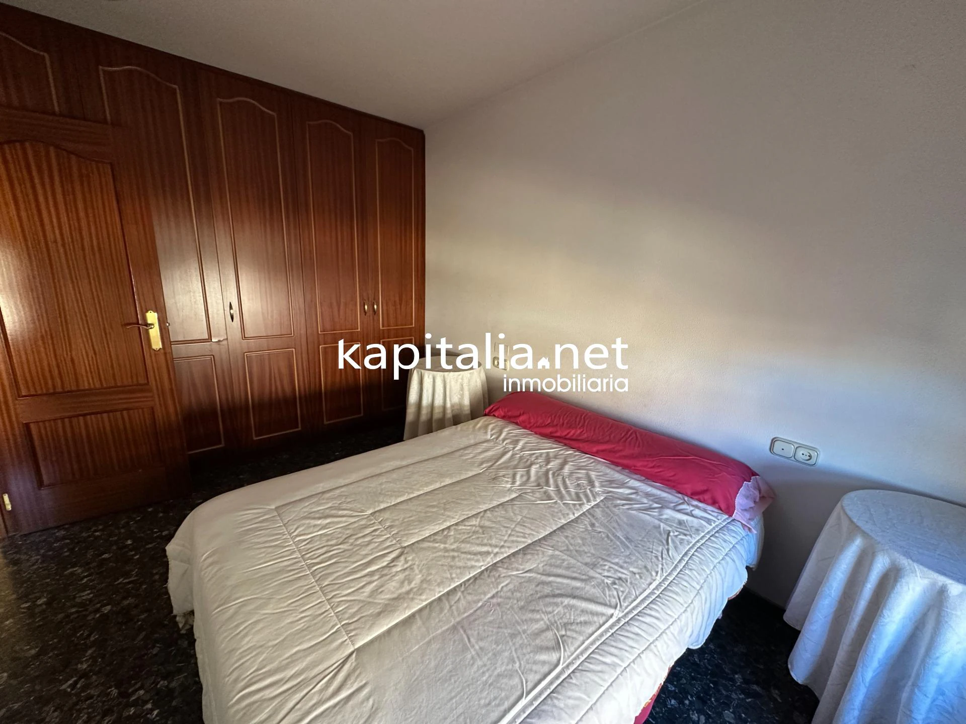 10253 - PISO A LA VENTA EN ONTINYENT