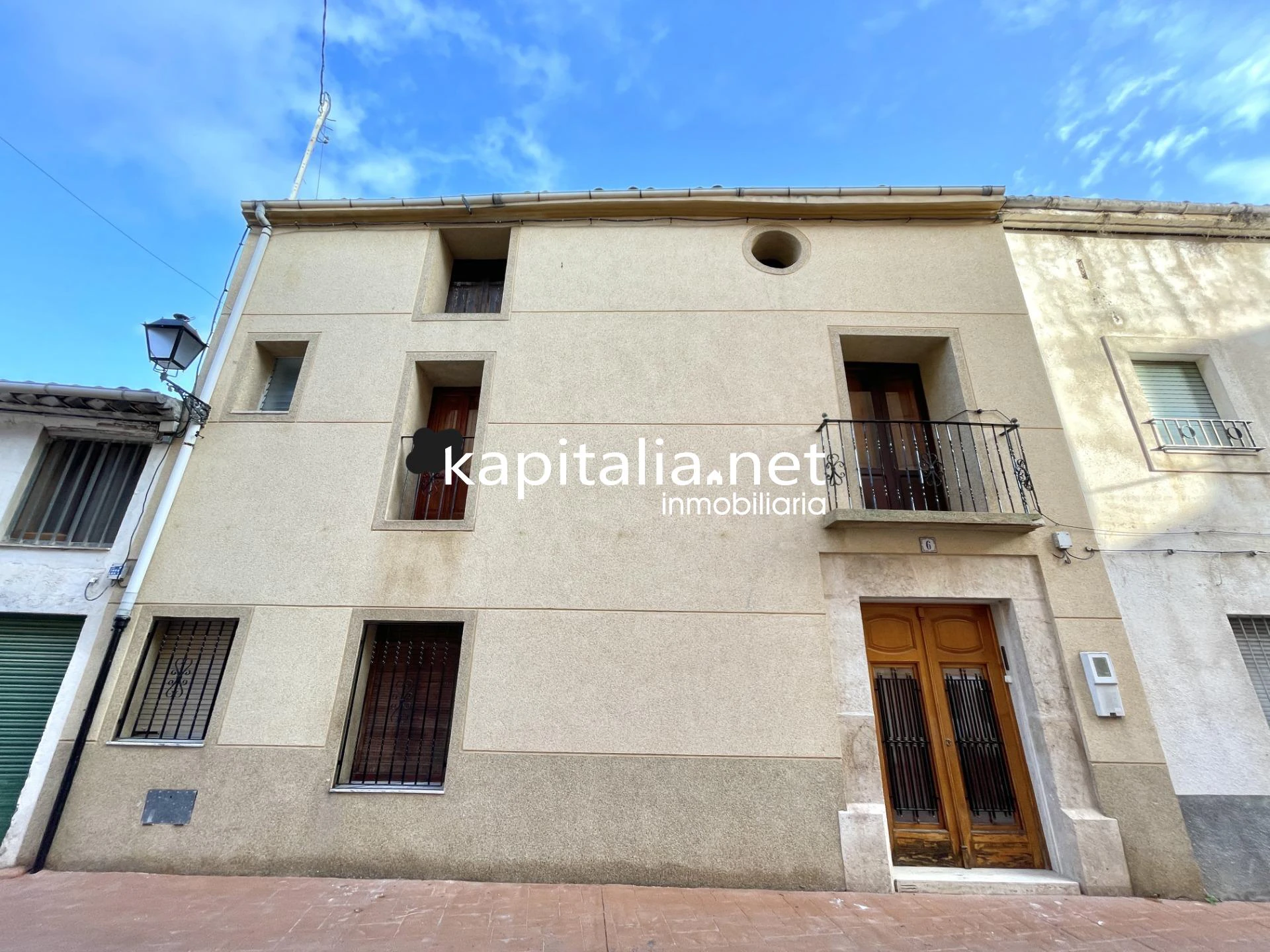 Casa a la venta en Alfafara.
