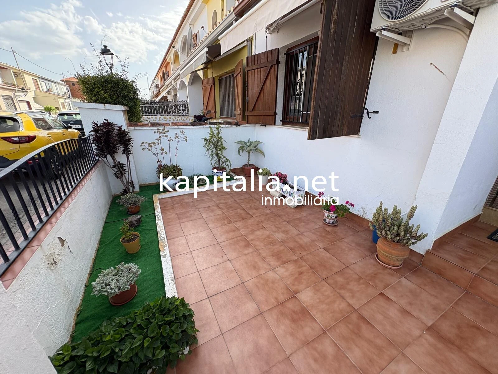 10428 - STUNNING SEMI-DETACHED HOUSE WITH PATIO AND GARAGE FOR SALE IN ROTGLA-CORBERA