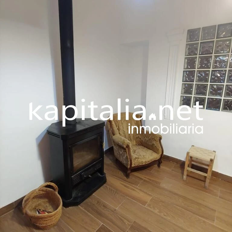 10448 - Corporate rental in Navarrés 🏡 – Spacious house with high capacity, fully equipped