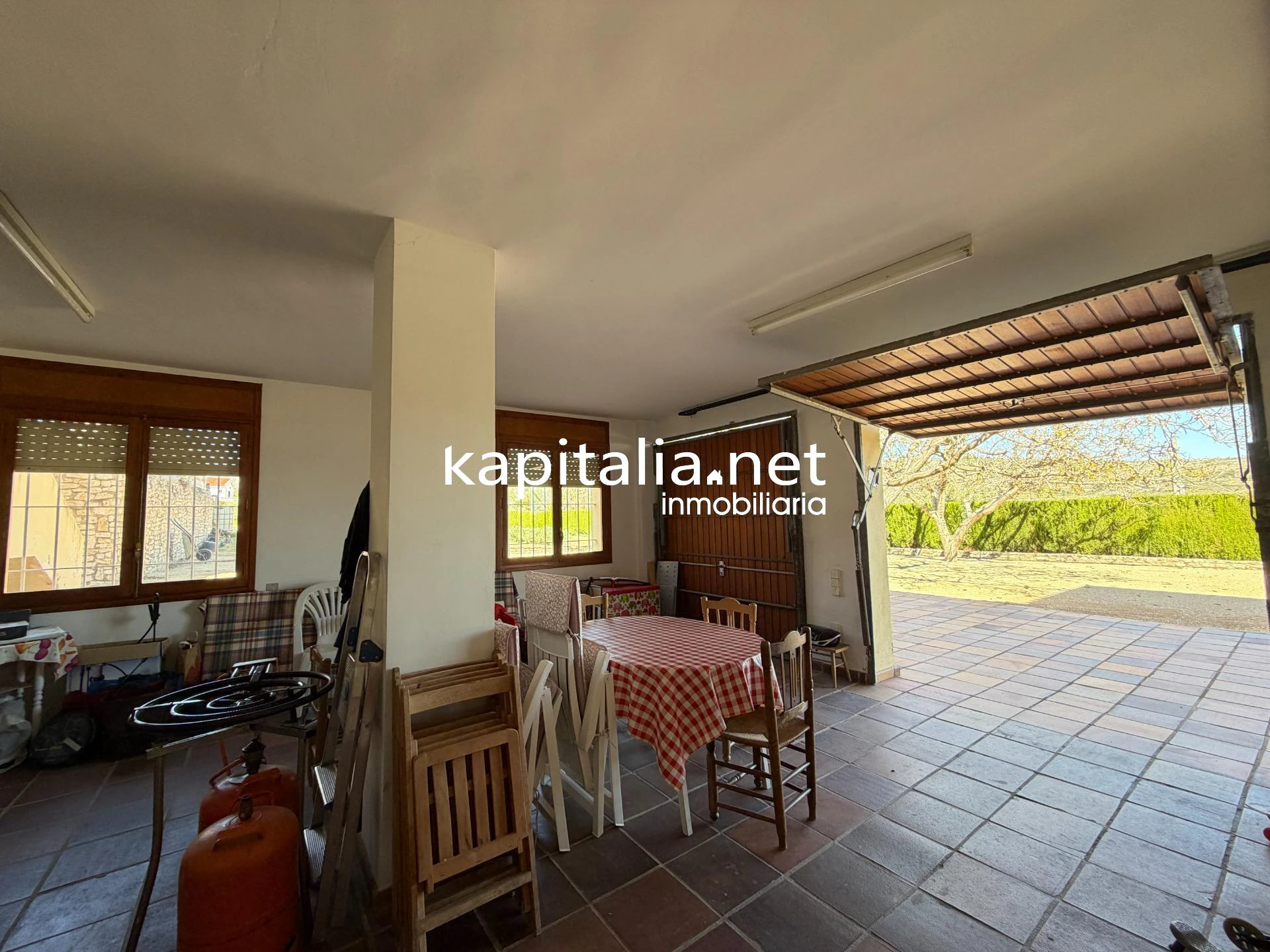 10393 - ESPECTACULAR CHALET CON DOS POSIBLES VIVIENDAS EN ONTINYENT Y MAGNIFICAS VISTAS A LA MONTAÑA