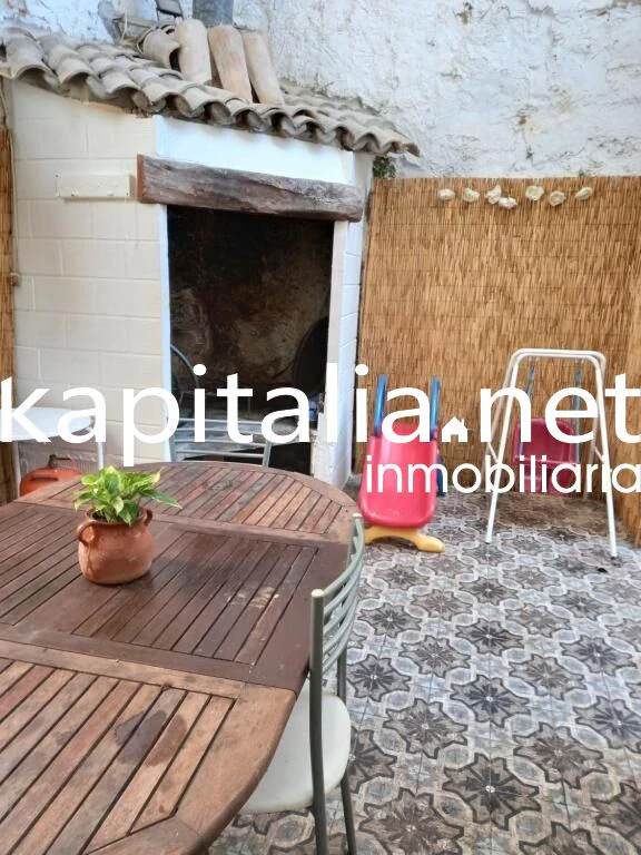 10448 - Corporate rental in Navarrés 🏡 – Spacious house with high capacity, fully equipped