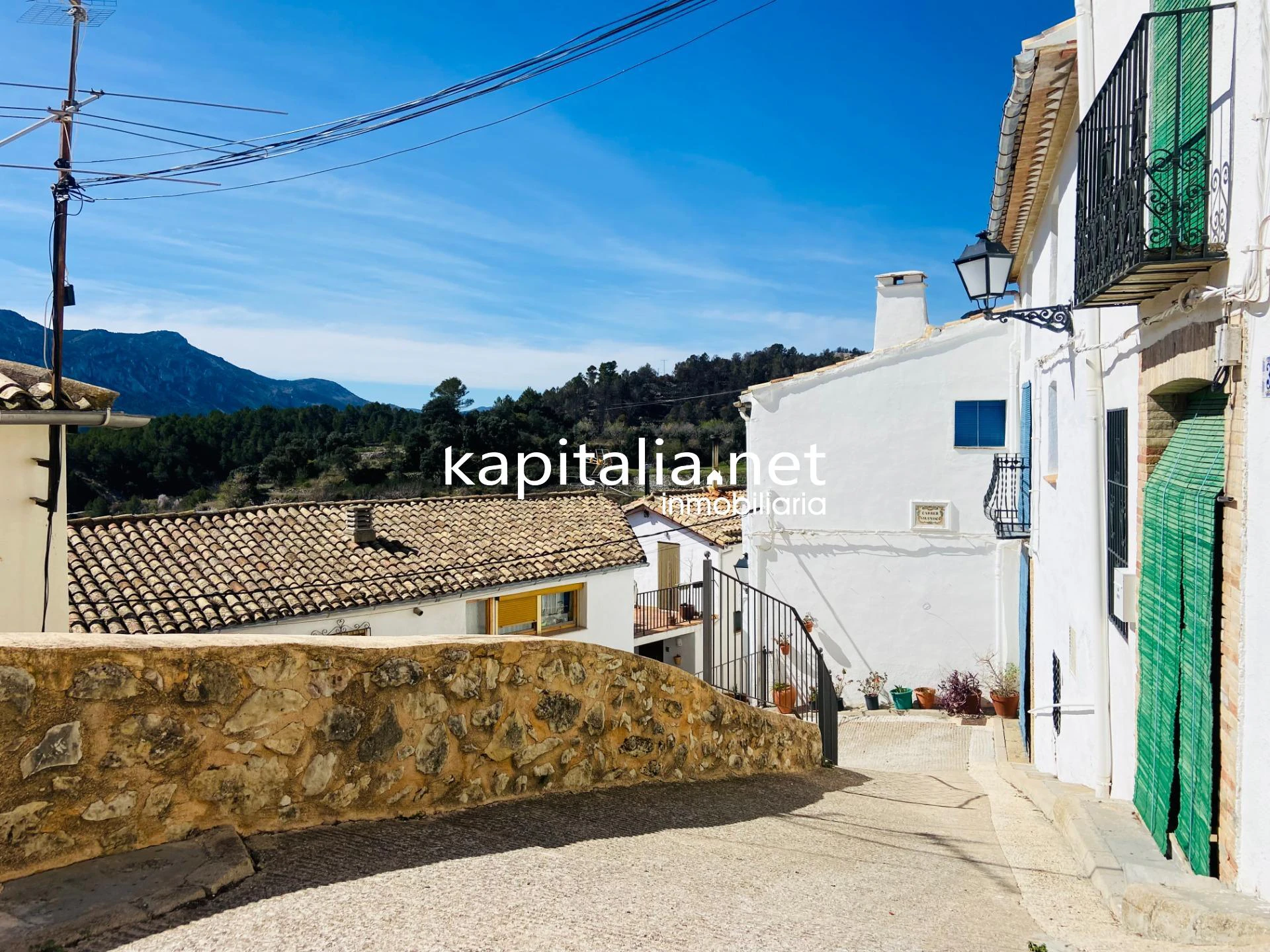 Casa de pueblo en Tollos