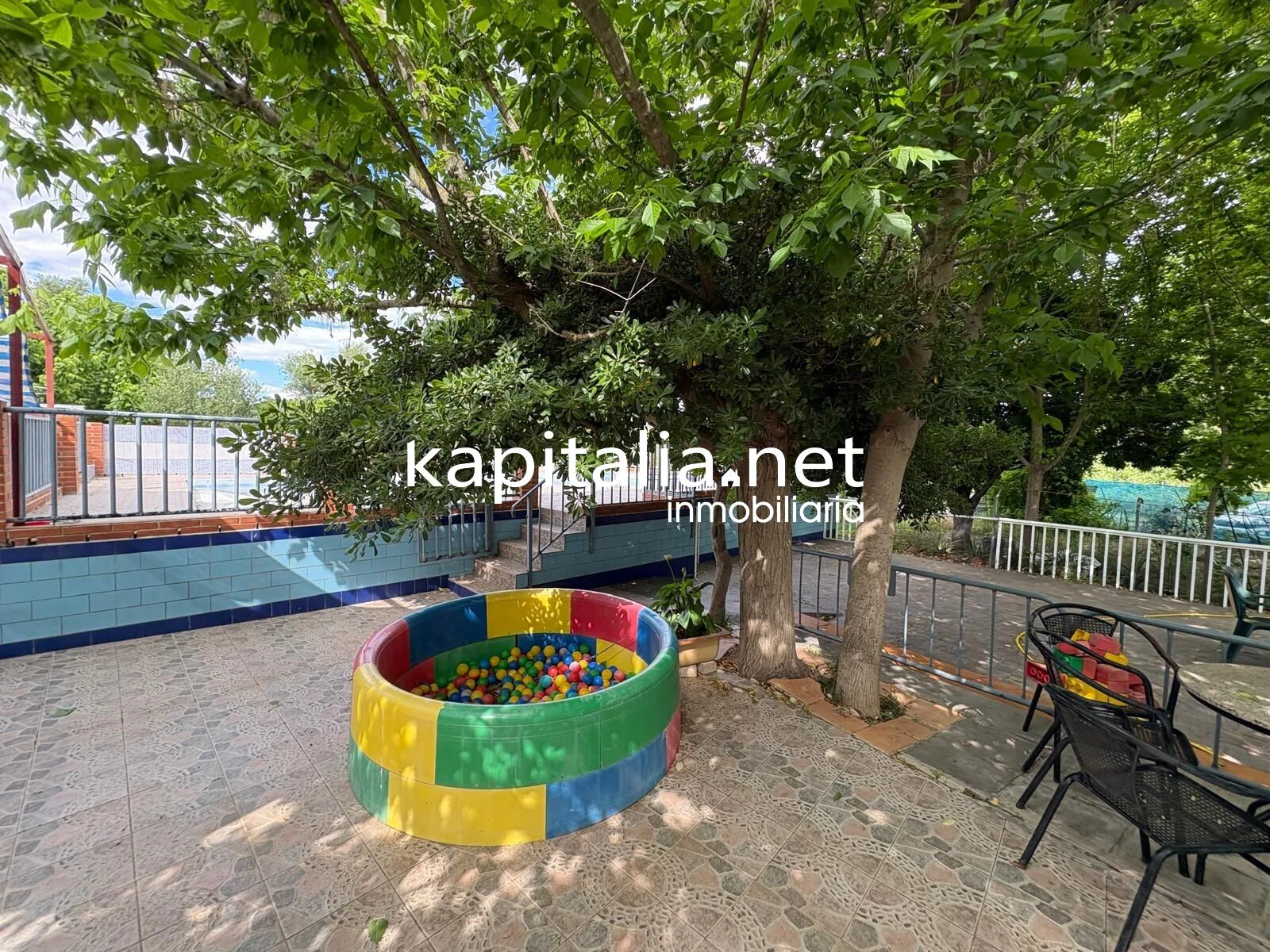 ESTUPENDO CHALET A LA VENTA CON LUZ Y PISCINA A TAN SOLO 5 MINUTOS DE XATIVA