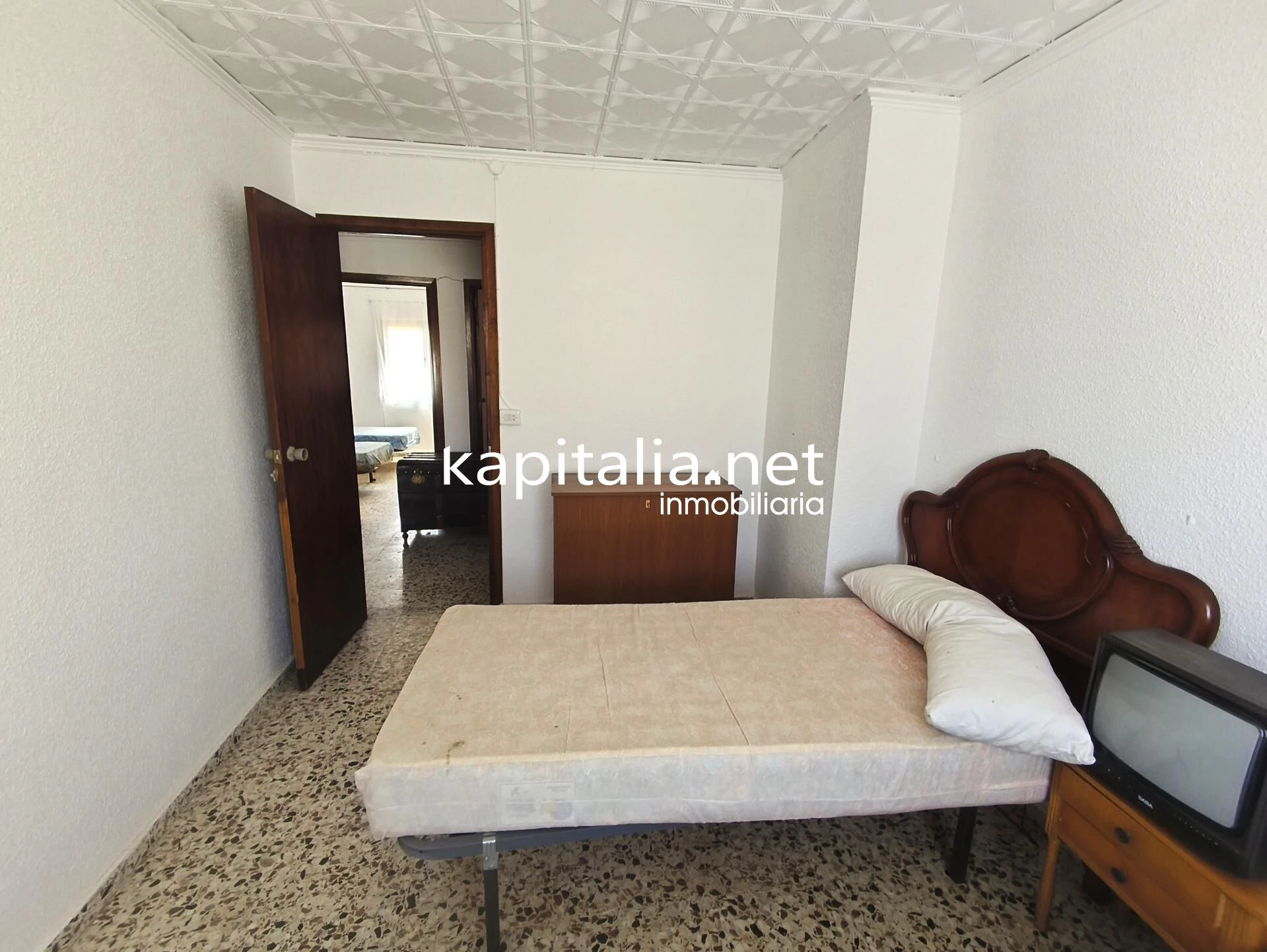 09926 - CASA PARA REFORMAR A LA VENTA EN LA POBLACIÓN DE SEMPERE.