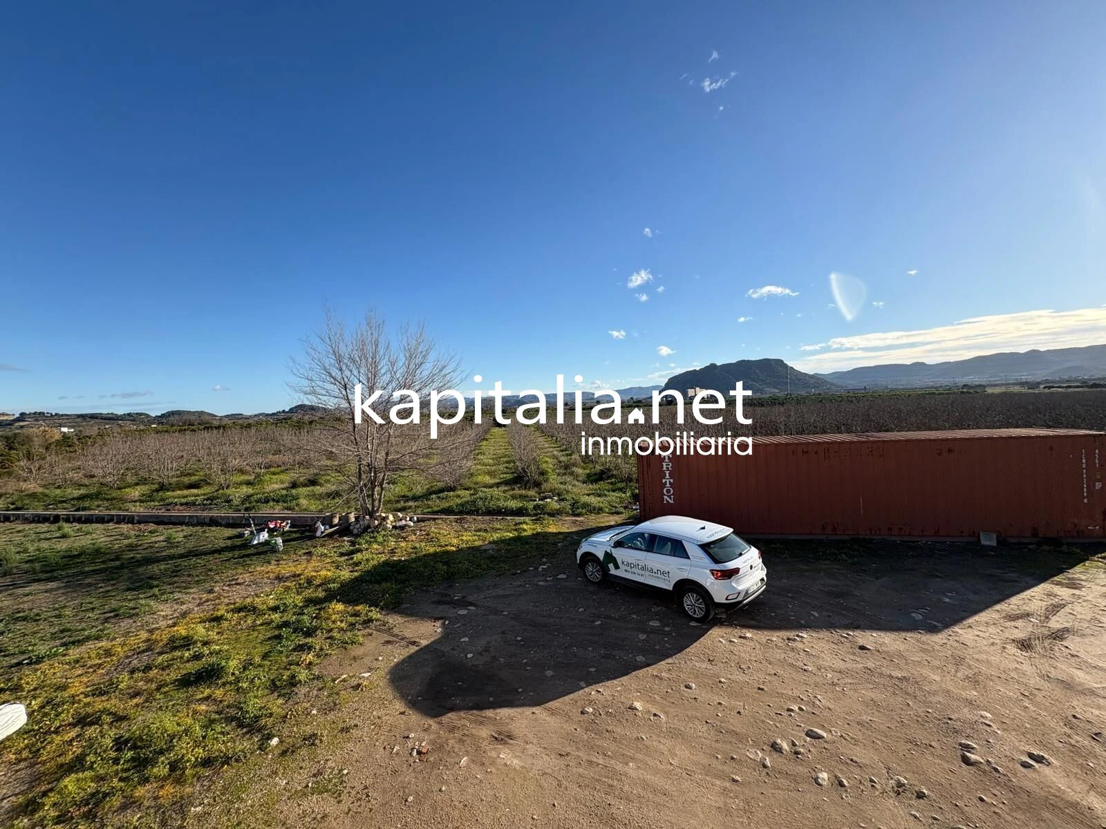 ESTUPENDO CHALET CON PARCELA A LA VENTA EN XATIVA