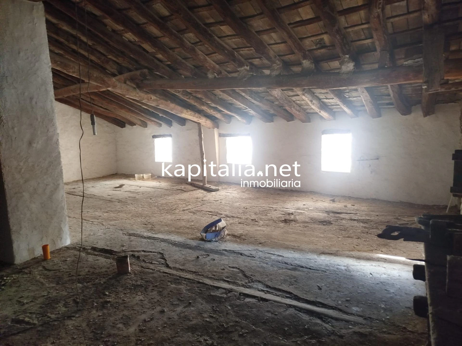 10048 - CASA A LA VENTA EN BOCAIRENT