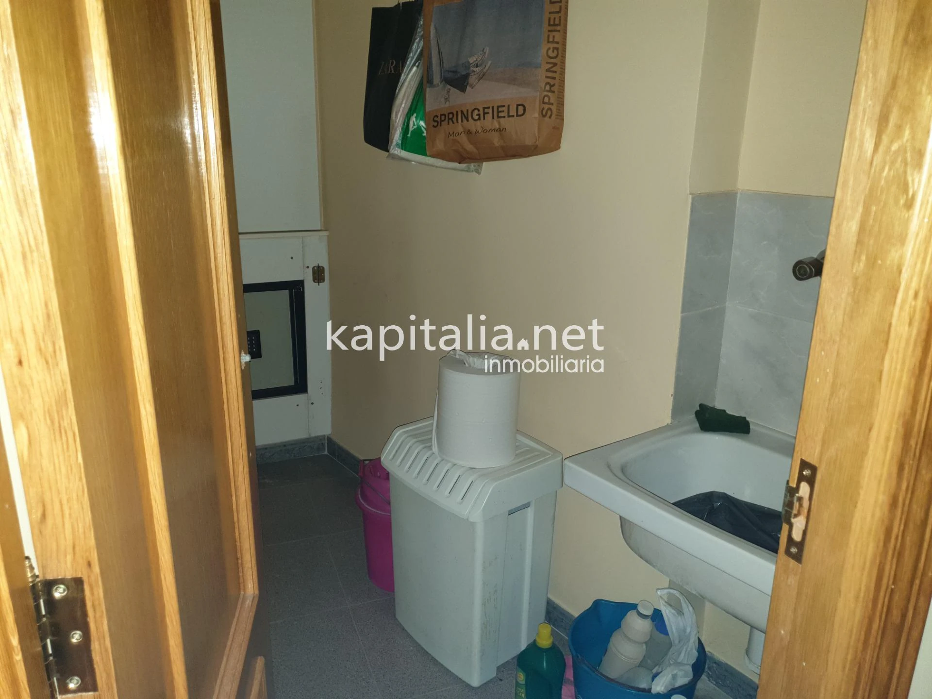 08720 - BAJO A LA VENTA EN ONTINYENT