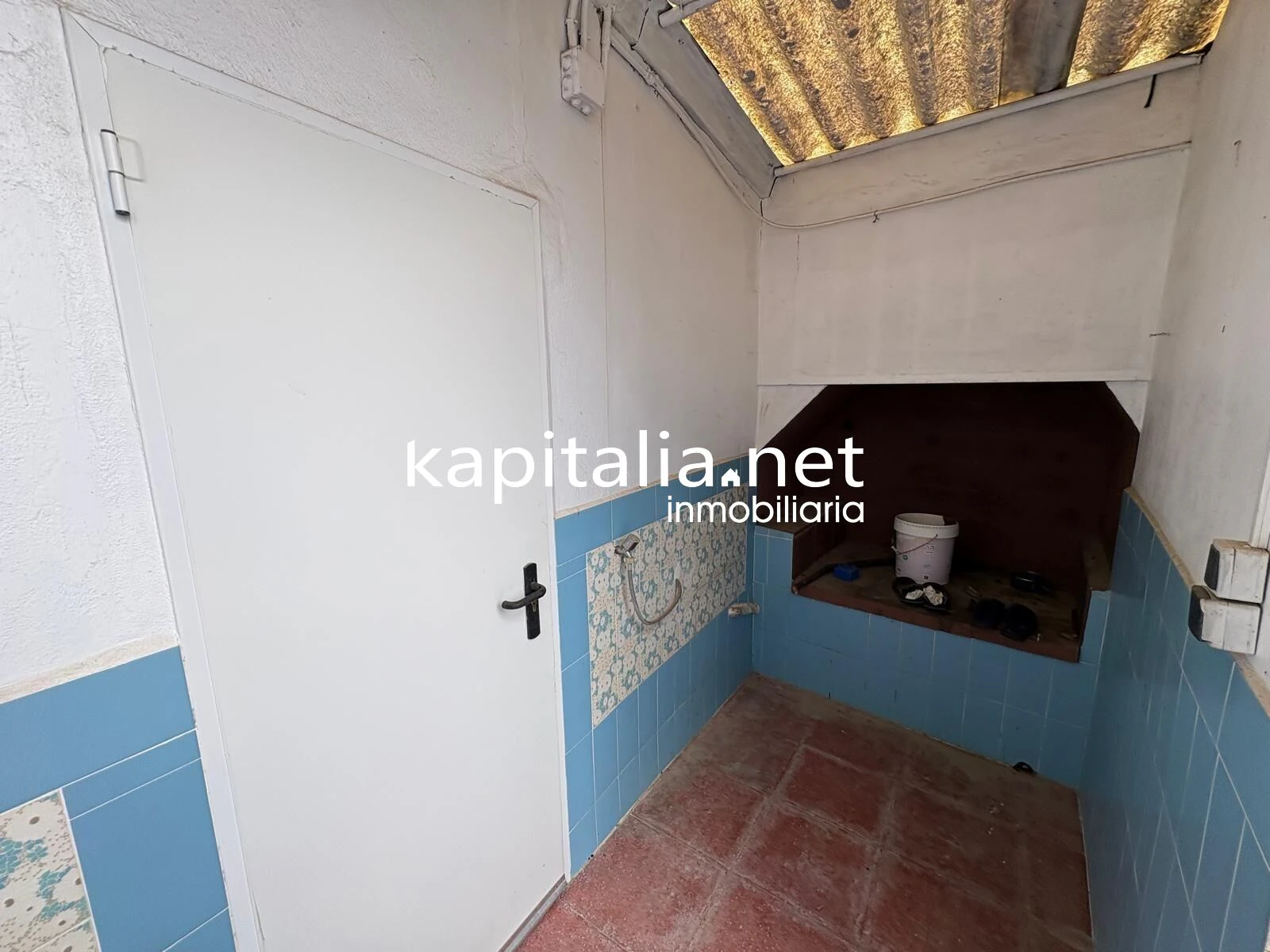 ESTUPENDO CHALET A LA VENTA CON LUZ Y PISCINA A TAN SOLO 5 MINUTOS DE XATIVA