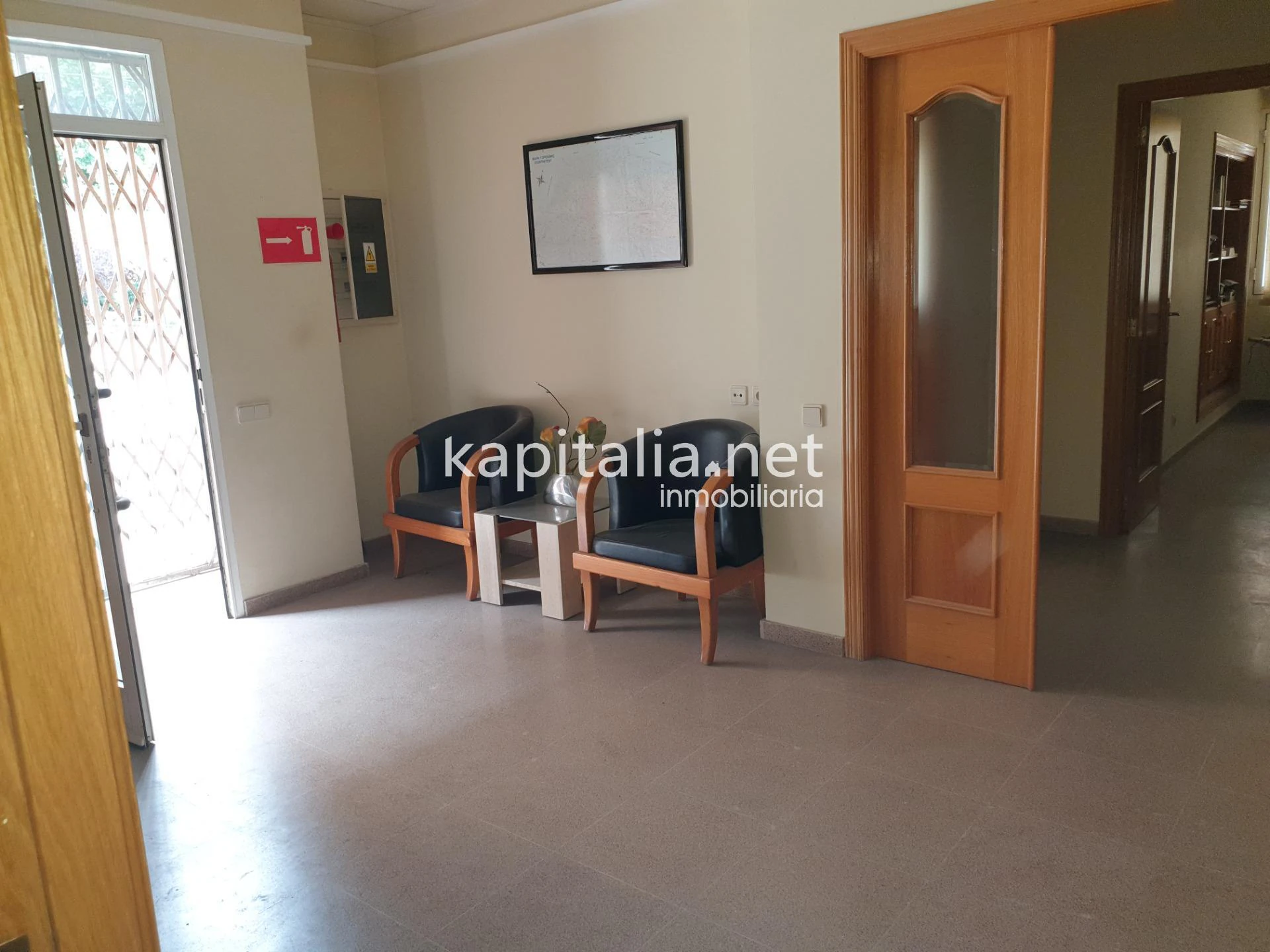 08720 - BAJO A LA VENTA EN ONTINYENT