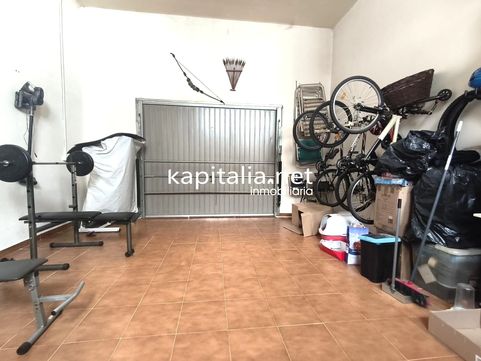 EXCELENTE ADOSADO A LA VENTA EN RAFOL DE SALEM.