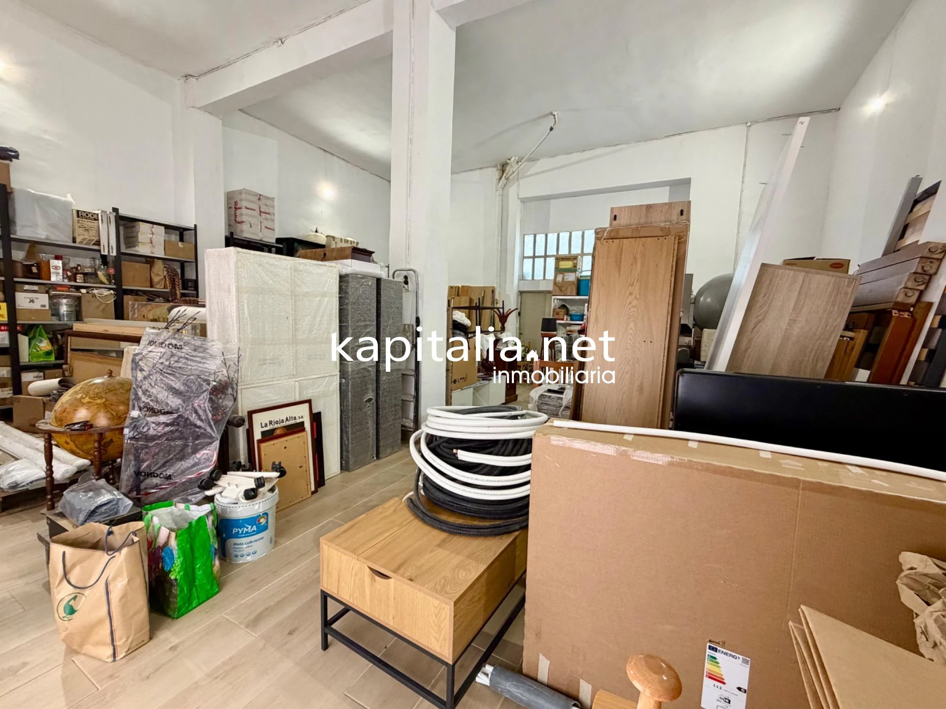Oportunidad Única! Local con posibilidad de cambio de uso a vivienda junto a La Rosaleda