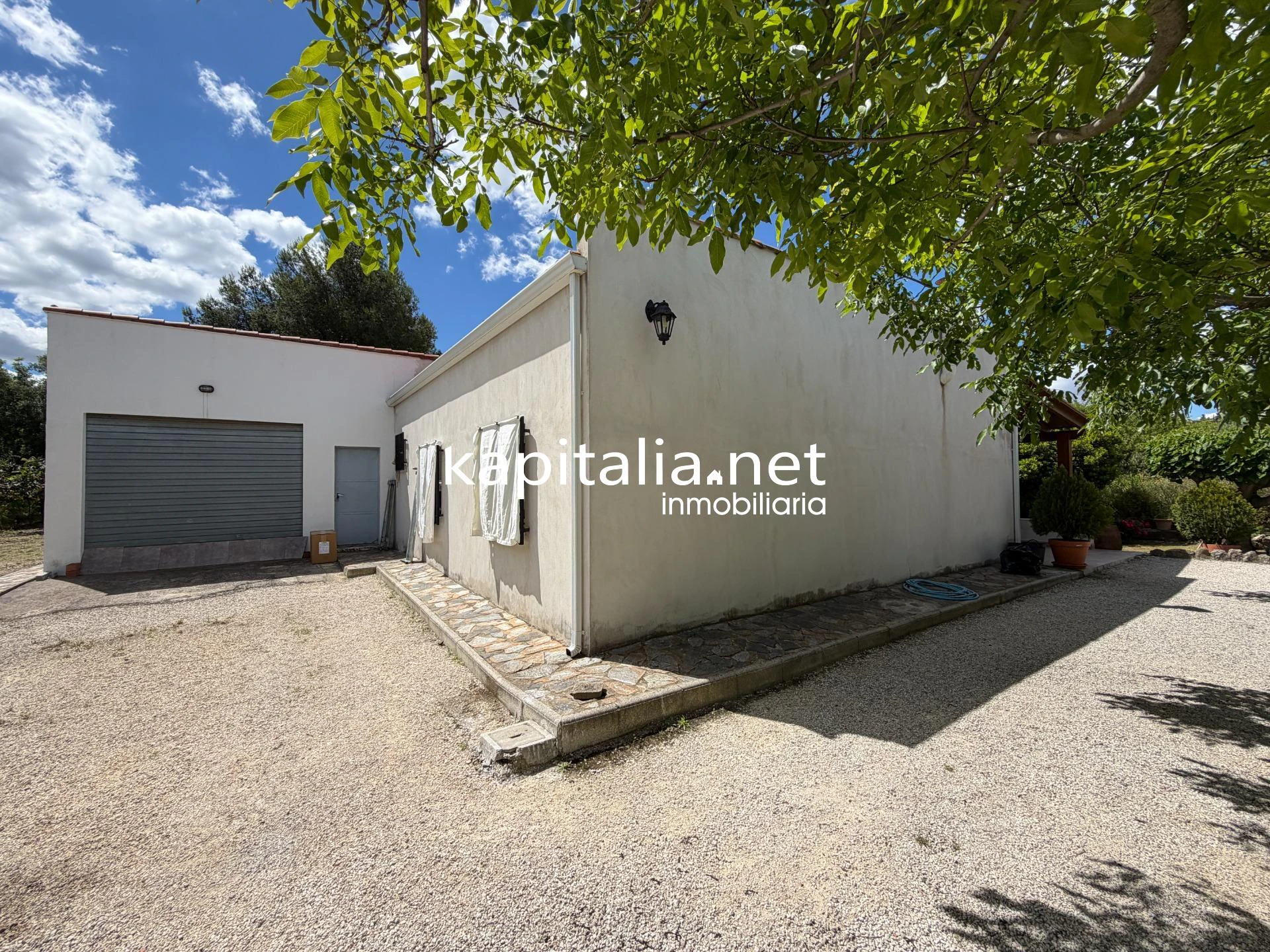 CHALET VENTA EN EXCLUSIVA EN KAPITALIA Y MUY CERCA DE LA CIUDAD.