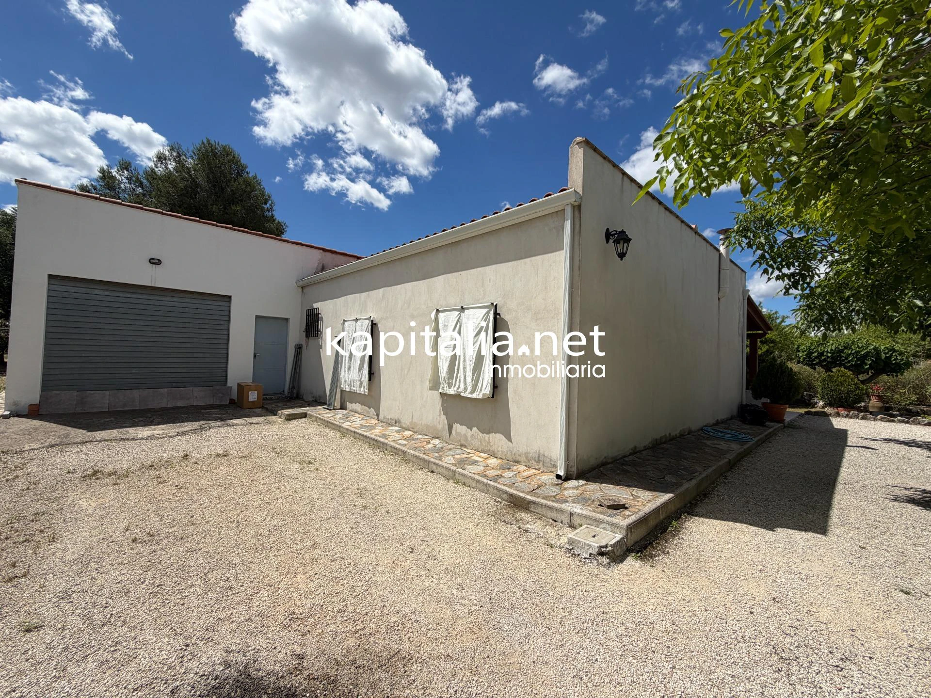 CHALET VENTA EN EXCLUSIVA EN KAPITALIA Y MUY CERCA DE LA CIUDAD.