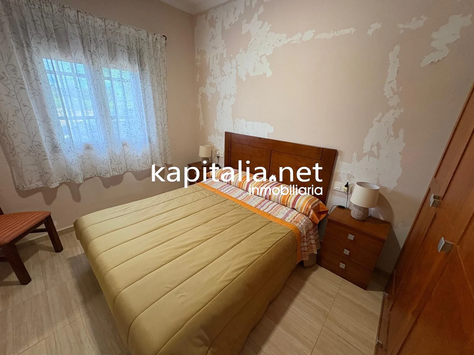 BONITO CHALET CON PISCINA, AGUA Y LUZ TOTALMENTE EQUIPADO A LA VENTA EN XATIVA