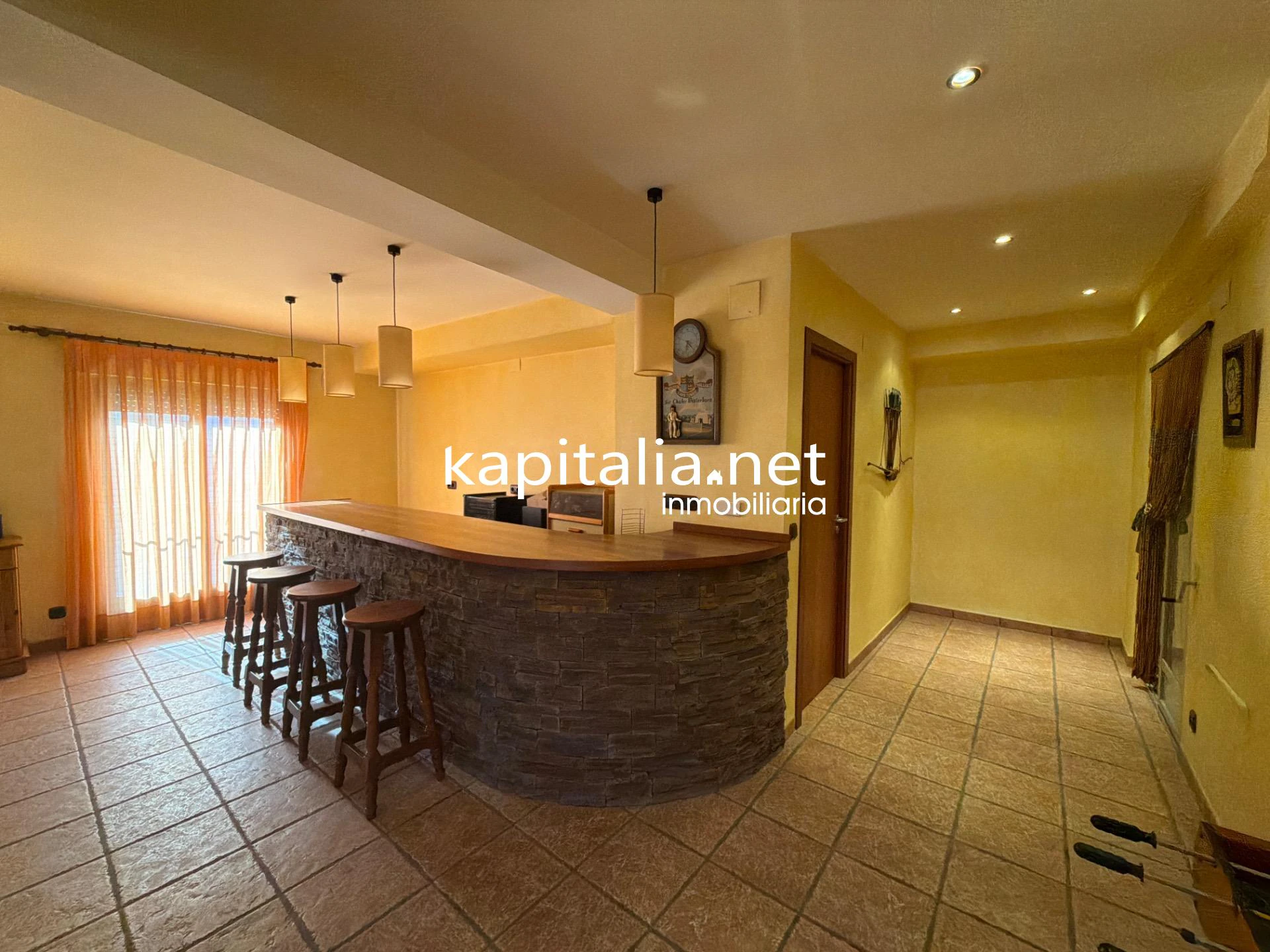 CASA REFORMADA JUNTO A PALAU COMTAL DE COCENTAINA
