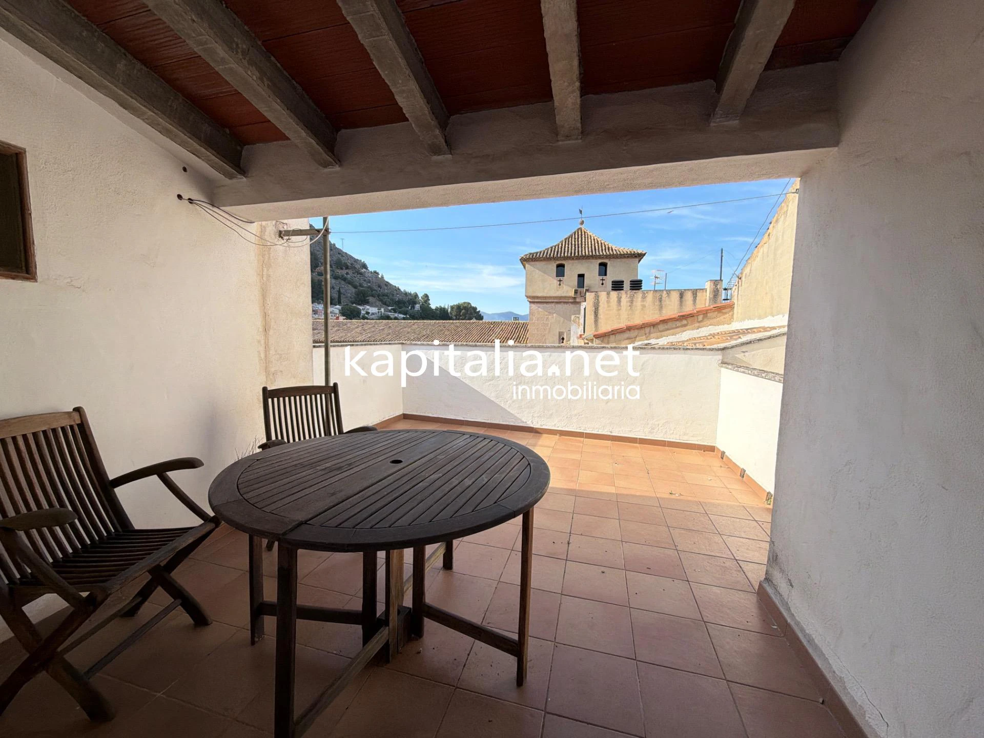 CASA REFORMADA JUNTO A PALAU COMTAL DE COCENTAINA