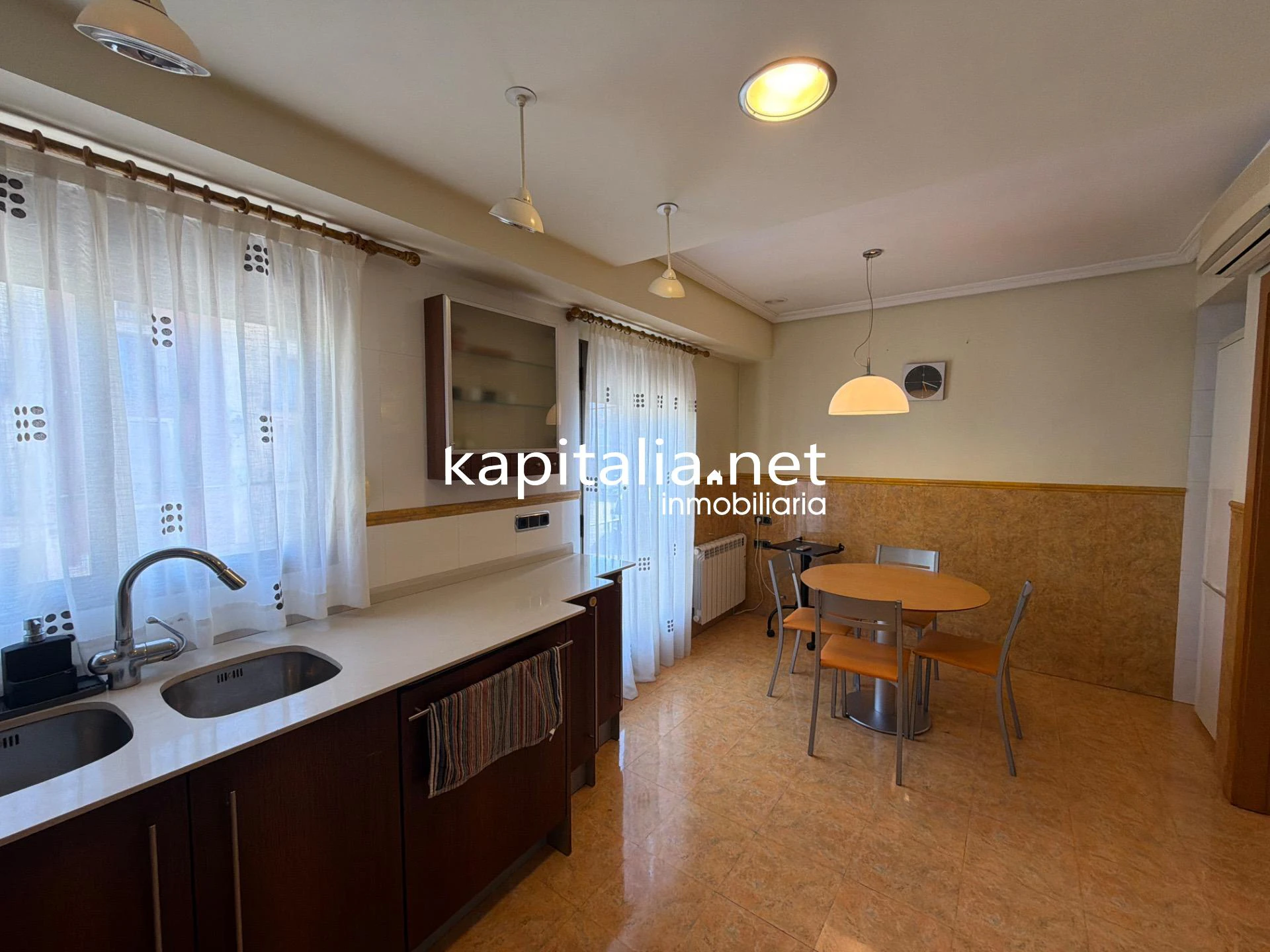 CASA REFORMADA JUNTO A PALAU COMTAL DE COCENTAINA