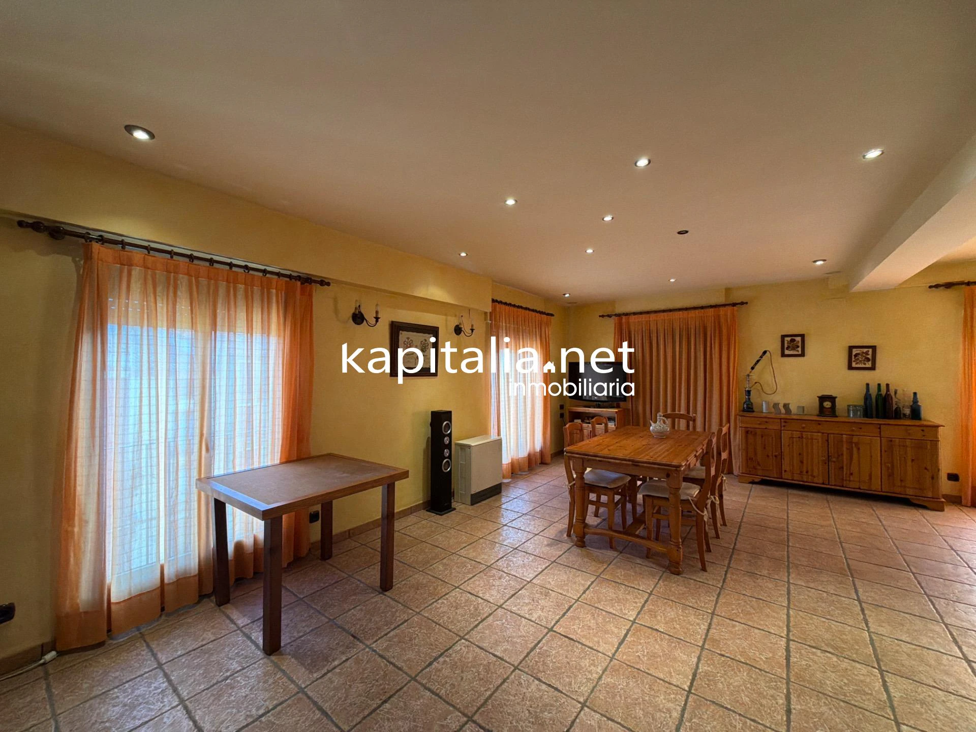 CASA REFORMADA JUNTO A PALAU COMTAL DE COCENTAINA