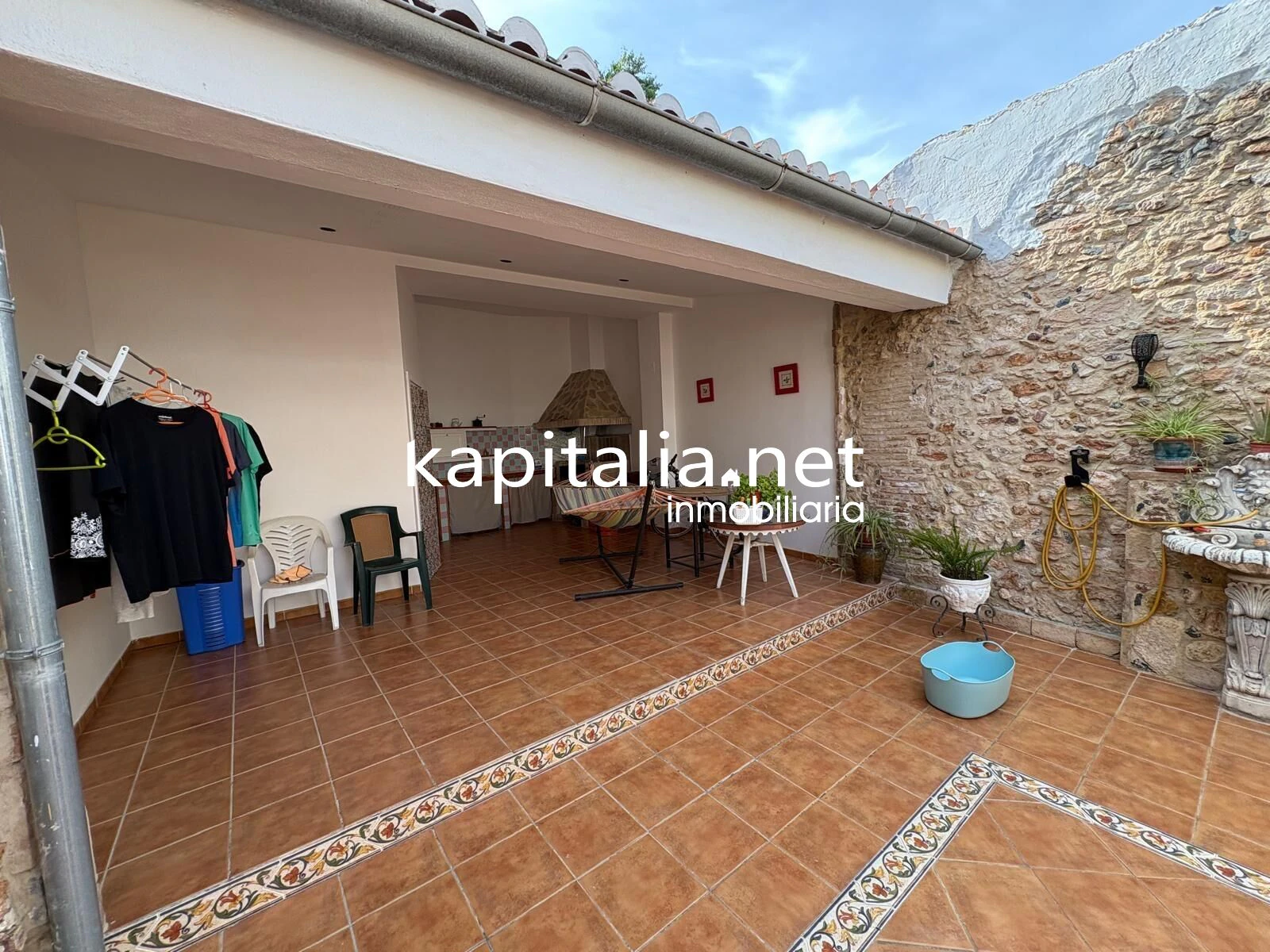 ESPECTACULAR CASA ADOSADA TOTALMENTE REFORMADA Y EQUIPADA LISTA PARA ENTRAR A VIVIR A LA VENTA EN MANUEL