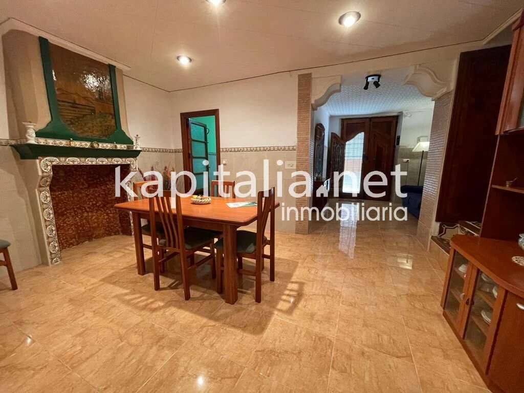 08731 - Casa a la venta en Salem