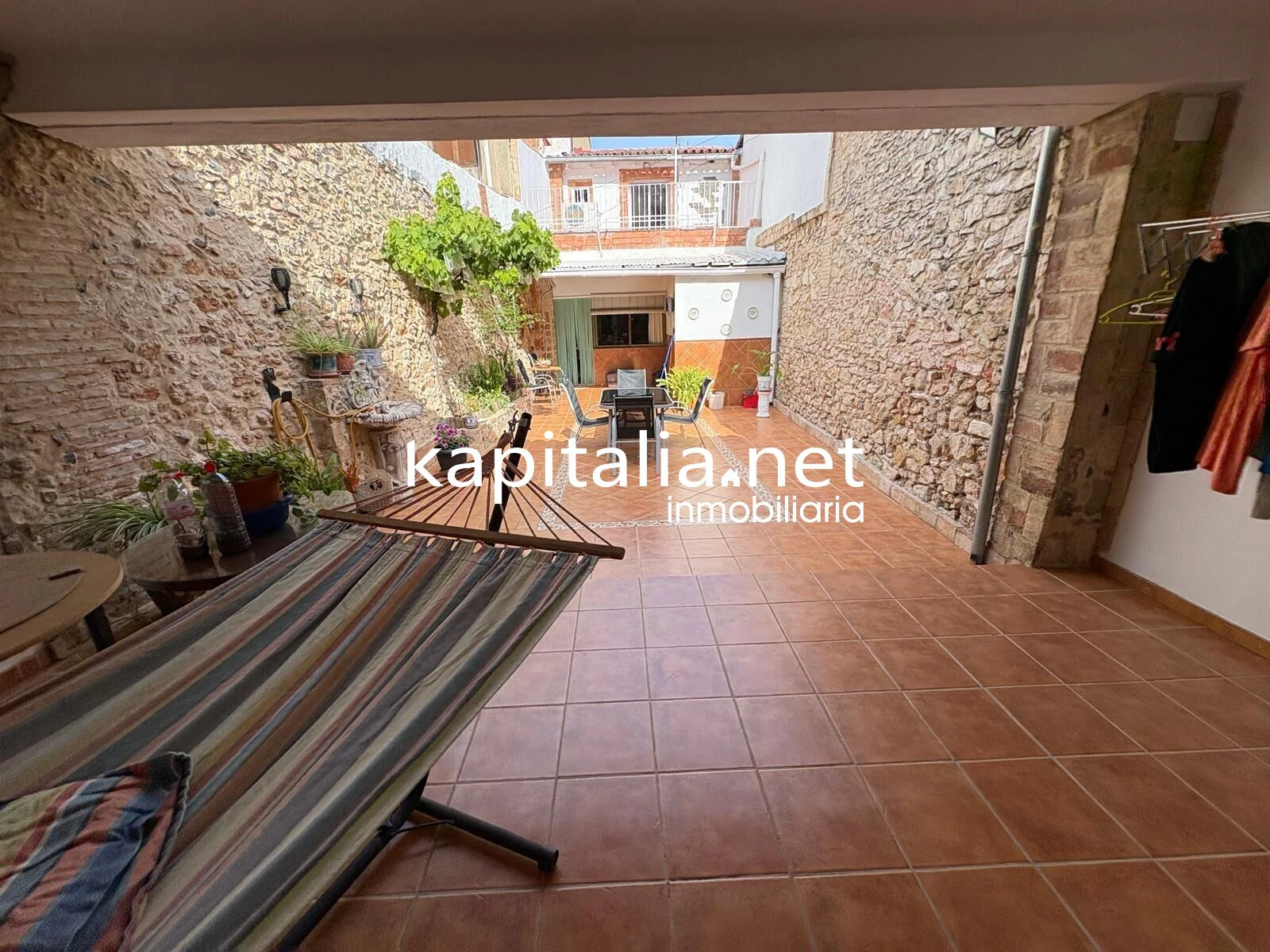 ESPECTACULAR CASA ADOSADA TOTALMENTE REFORMADA Y EQUIPADA LISTA PARA ENTRAR A VIVIR A LA VENTA EN MANUEL