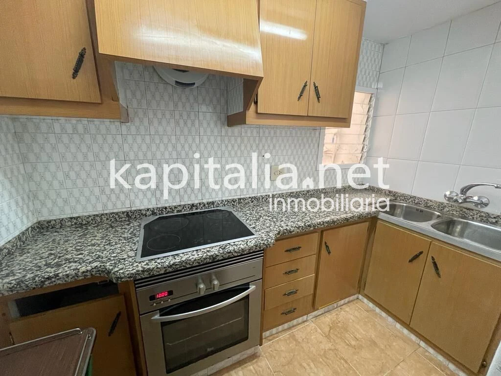 08731 - Casa a la venta en Salem