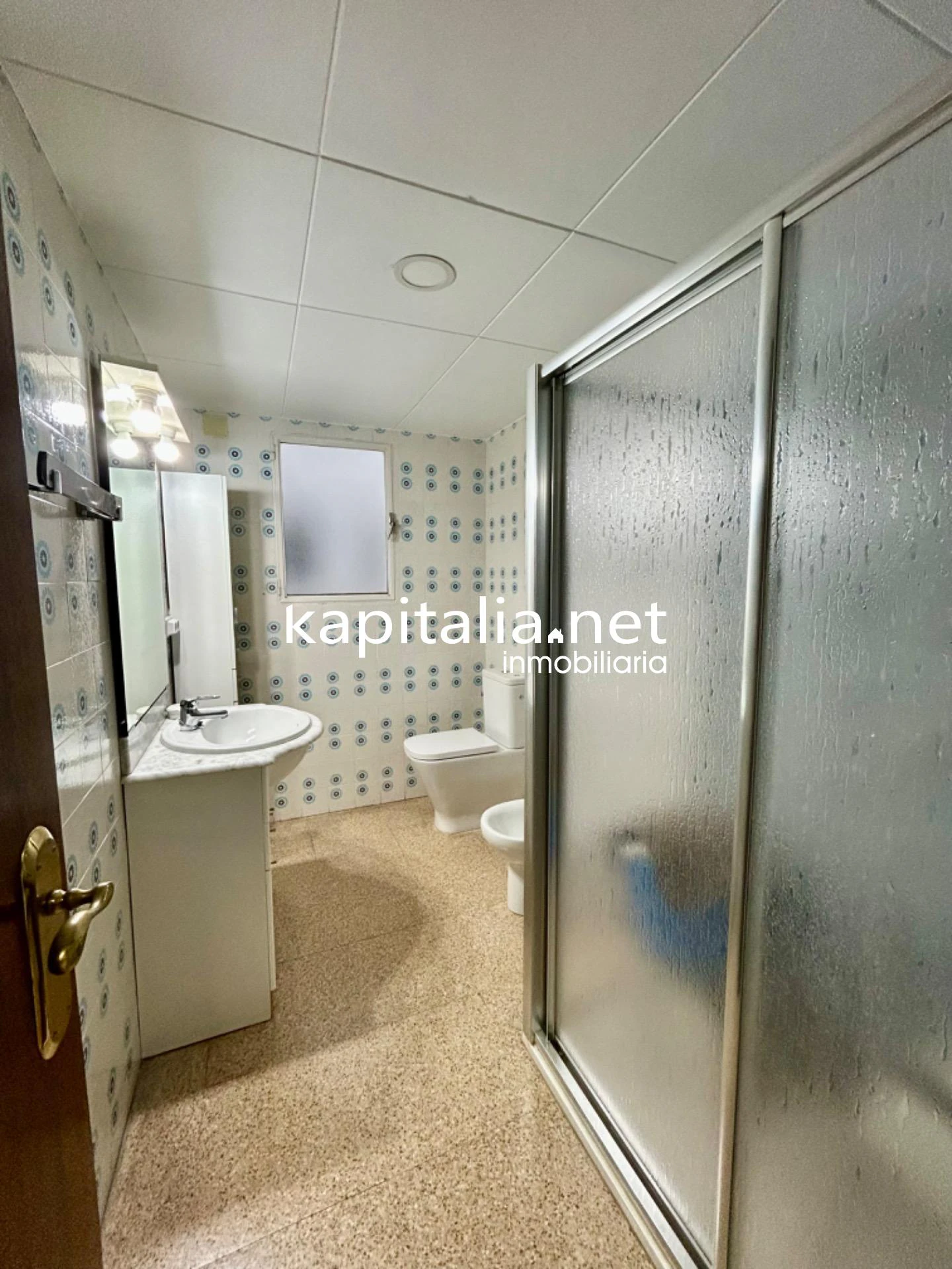 10462 - Espectacular 5º piso de 117m² – Todo Exterior, Luminoso y con 4 Hab. Dobles