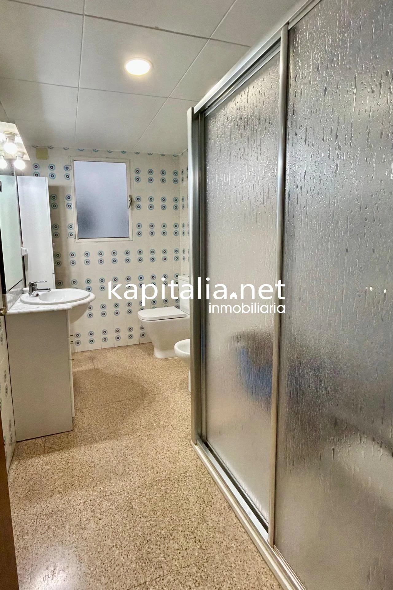 10462 - Espectacular 5º piso de 117m² – Todo Exterior, Luminoso y con 4 Hab. Dobles