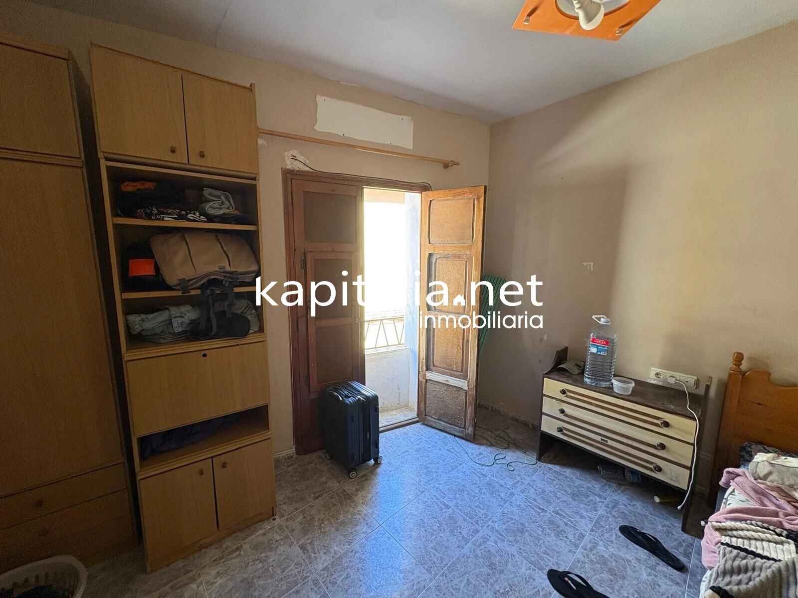 10475 - CASA CON GARAJE A LA VENTA EN XATIVA