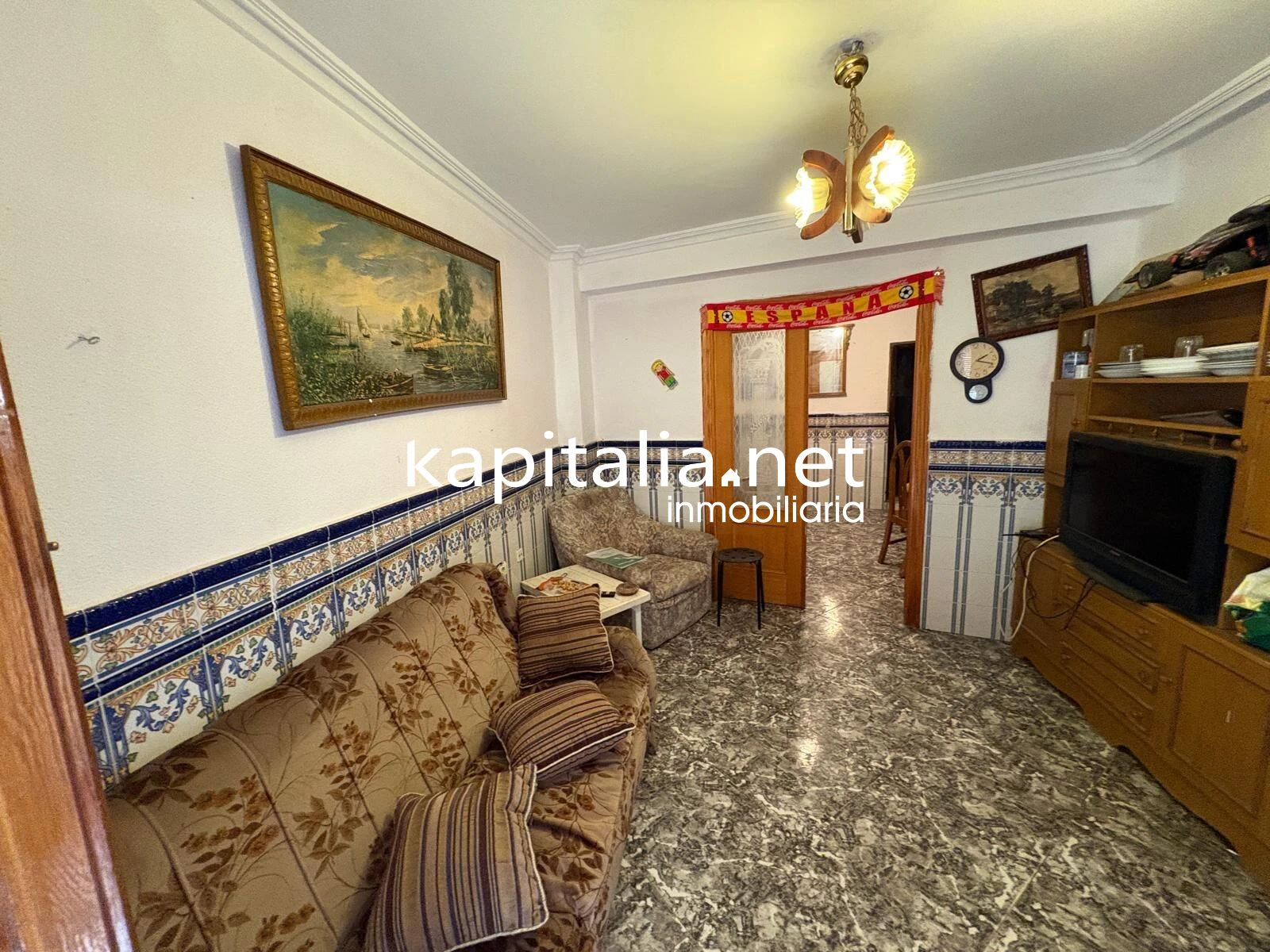 10475 - CASA CON GARAJE A LA VENTA EN XATIVA