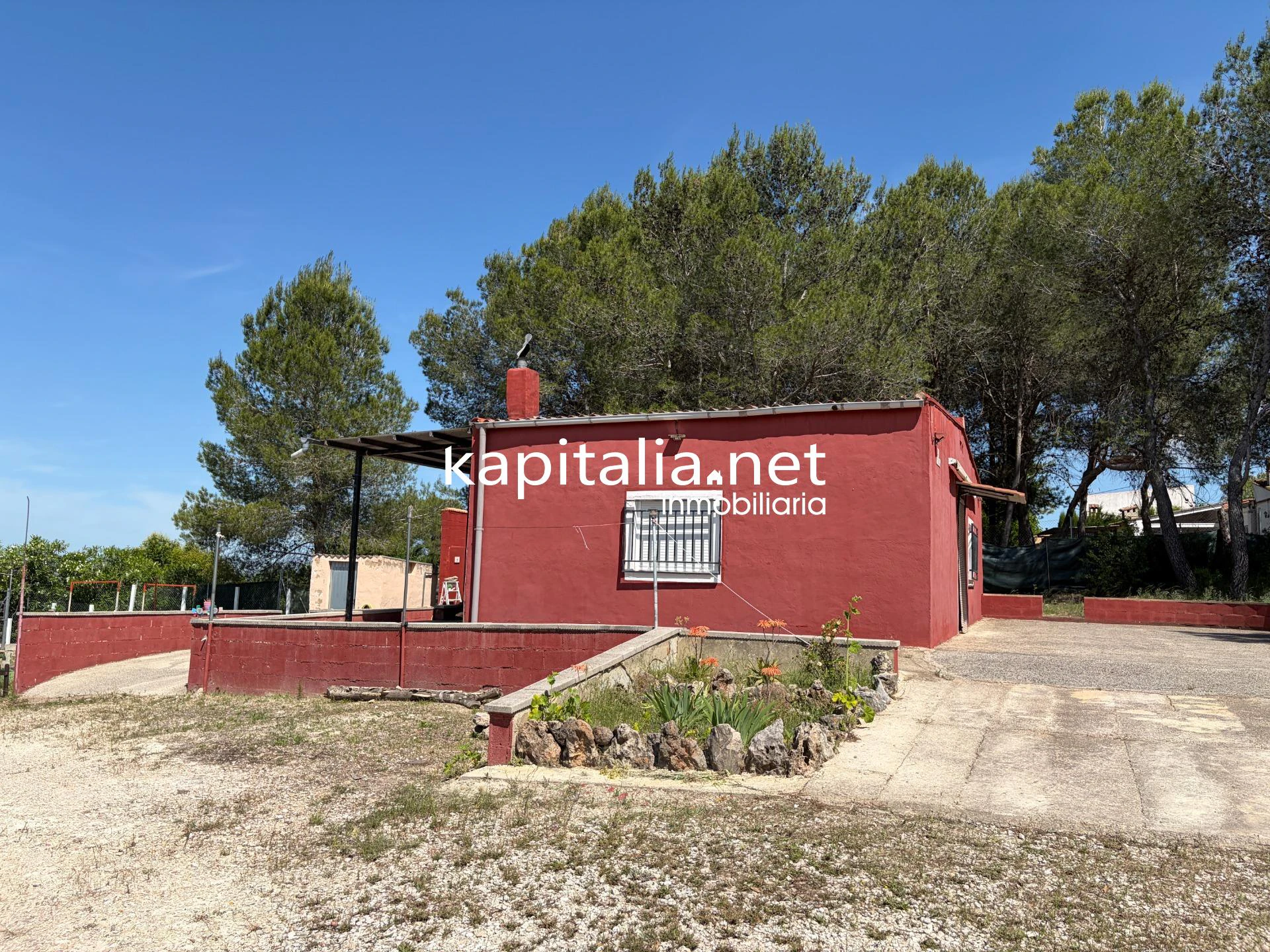 CHALET EN PLENA NATURALEZA EN EXCLUSIVA EN KAPITALIA
