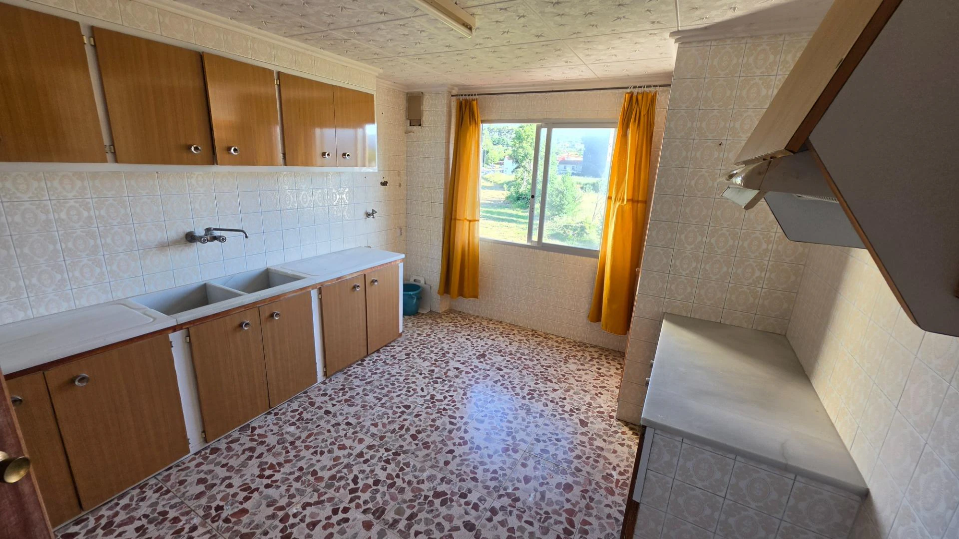 AMPLIA Y LUMINOSA VIVIENDA EN AVENIDA ALMAIG !!! EXCLUSIVA EN KAPITALIA!!!