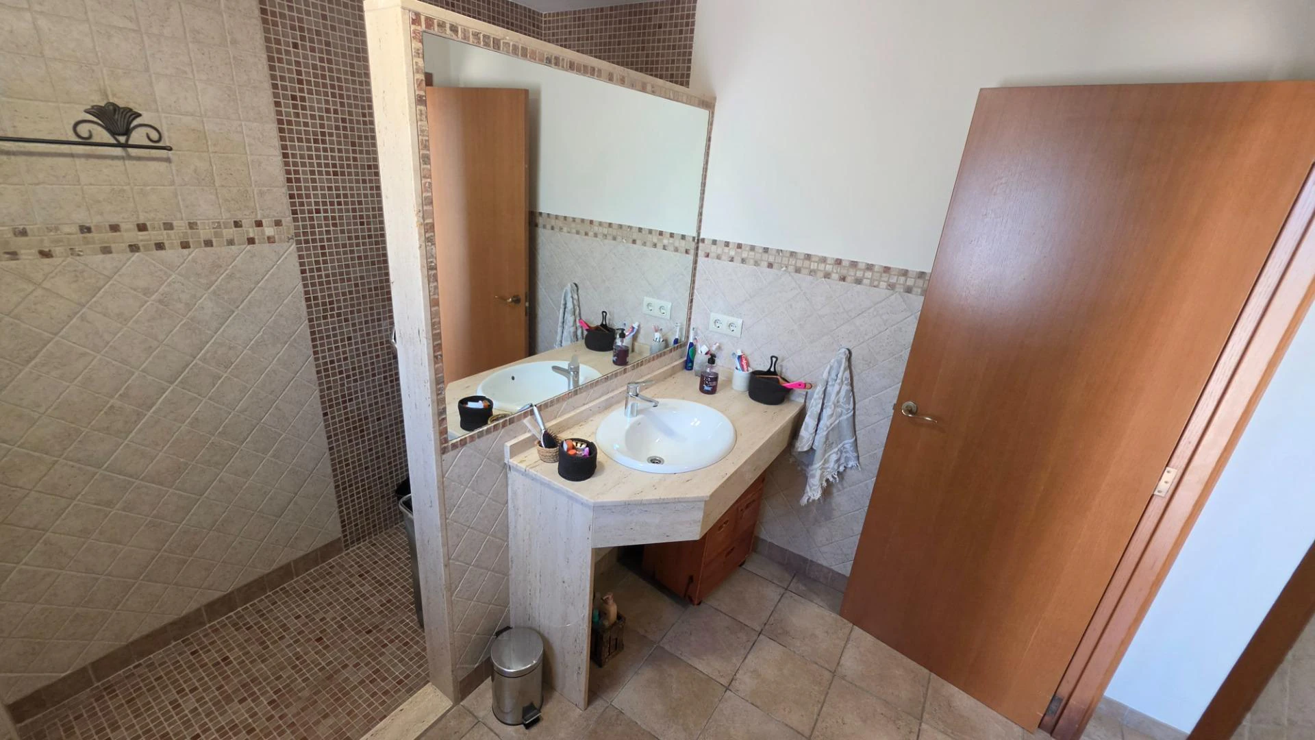 EXCELENTE CHALET A LA VENTA EN ONTINYENT