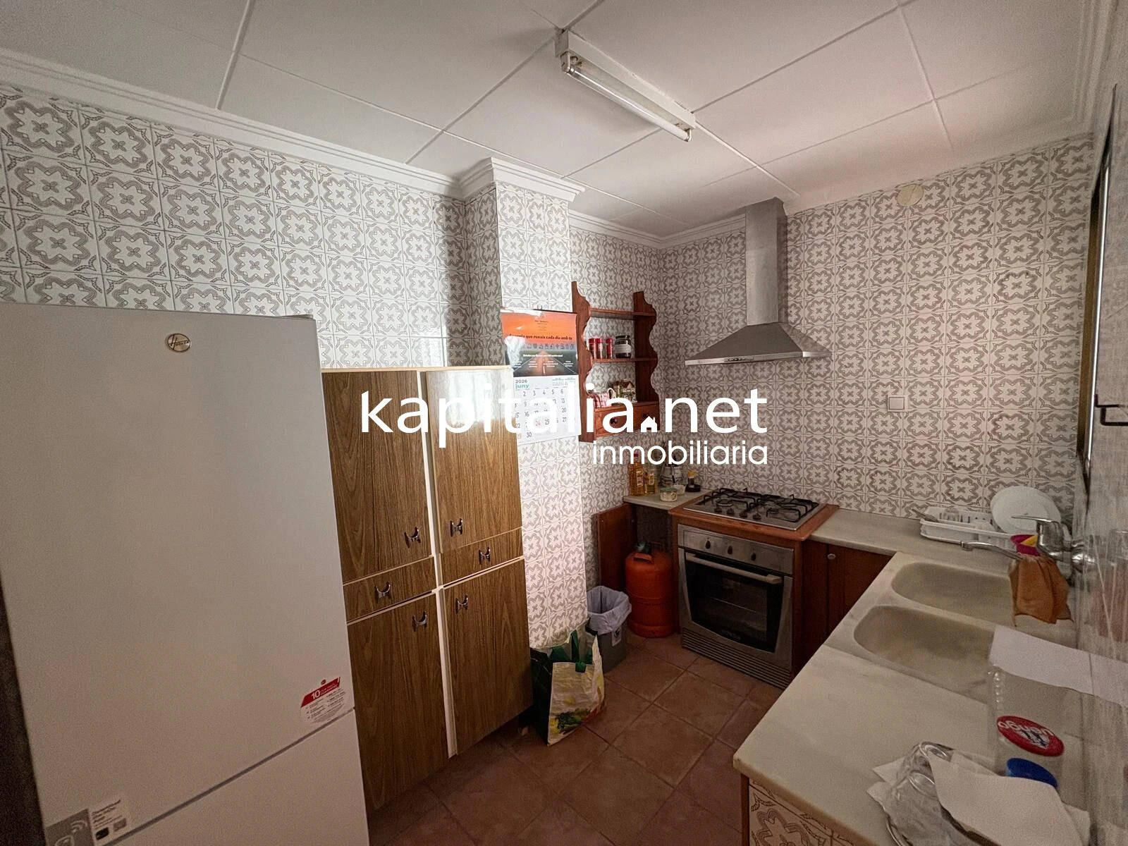ESTUPENDA CASA A LA VENTA LISTA PARA ENTRAR A VIVIR CON GRAN PATIO Y TERRAZA EN LA LLOSA DE RANES