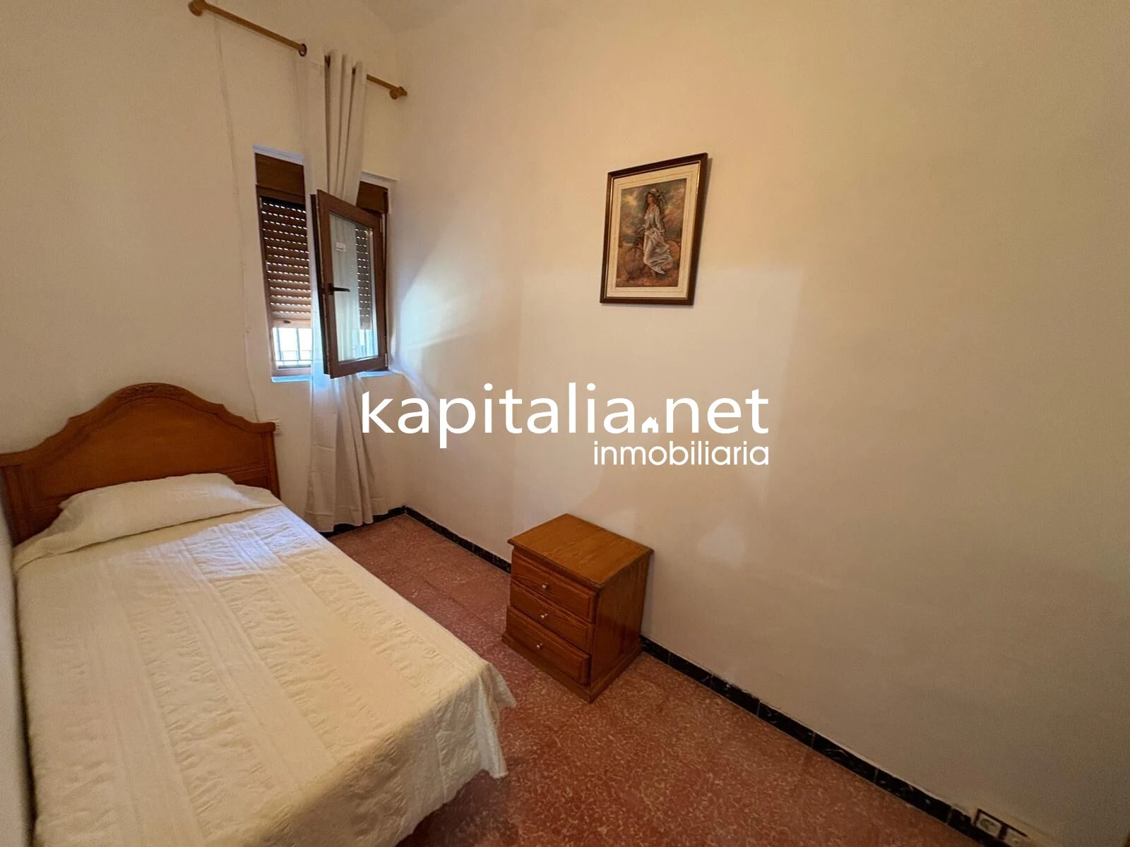 ESTUPENDA CASA A LA VENTA LISTA PARA ENTRAR A VIVIR CON GRAN PATIO Y TERRAZA EN LA LLOSA DE RANES