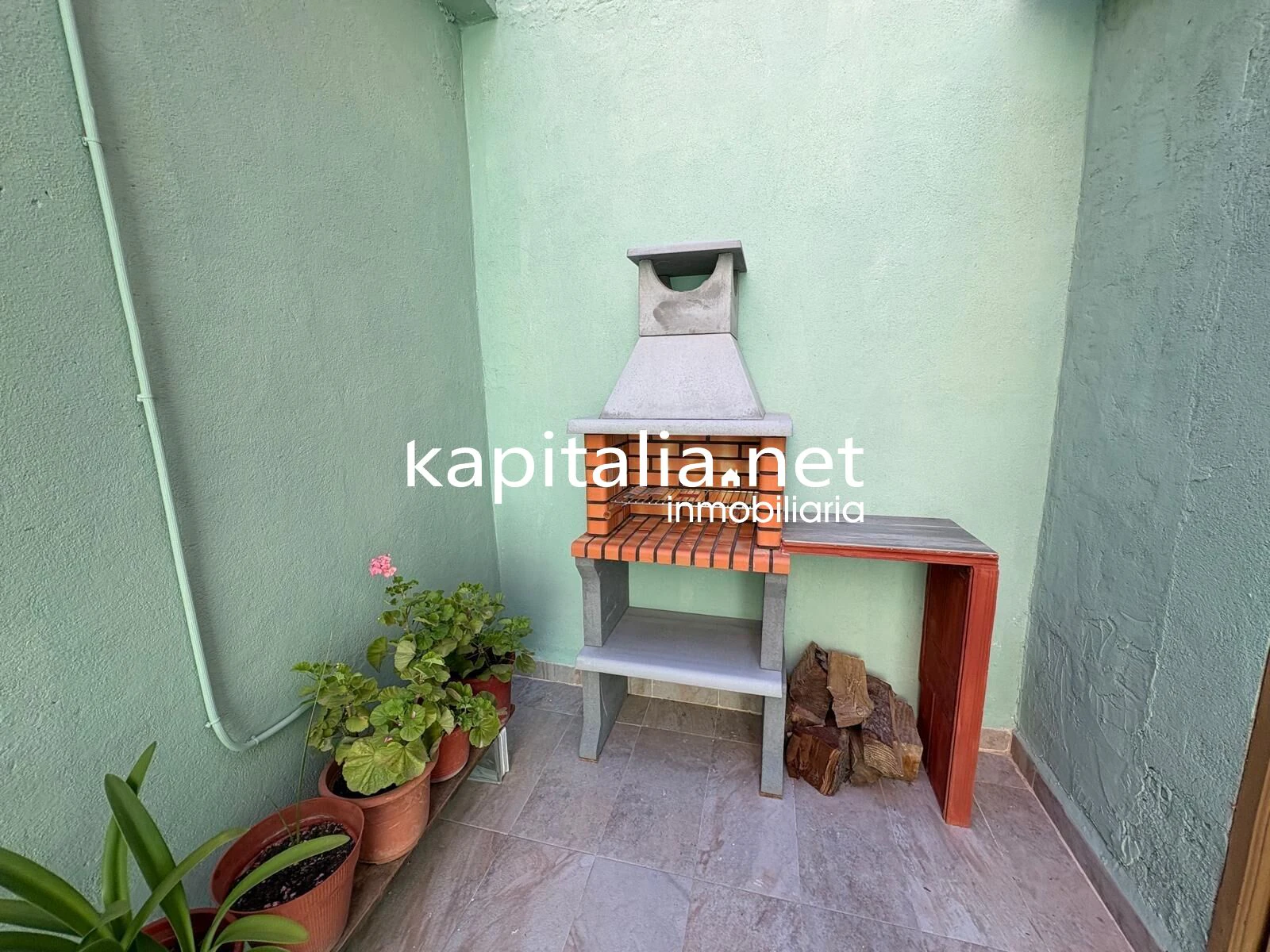 ESTUPENDA CASA A LA VENTA LISTA PARA ENTRAR A VIVIR CON GRAN PATIO Y TERRAZA EN LA LLOSA DE RANES