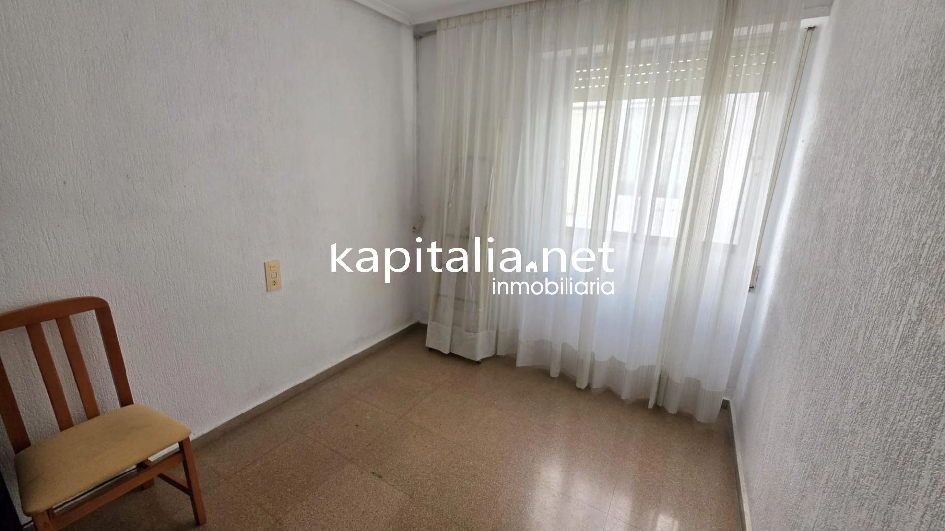 10337 - Estupendo piso a la venta en Ontinyent , zona San José