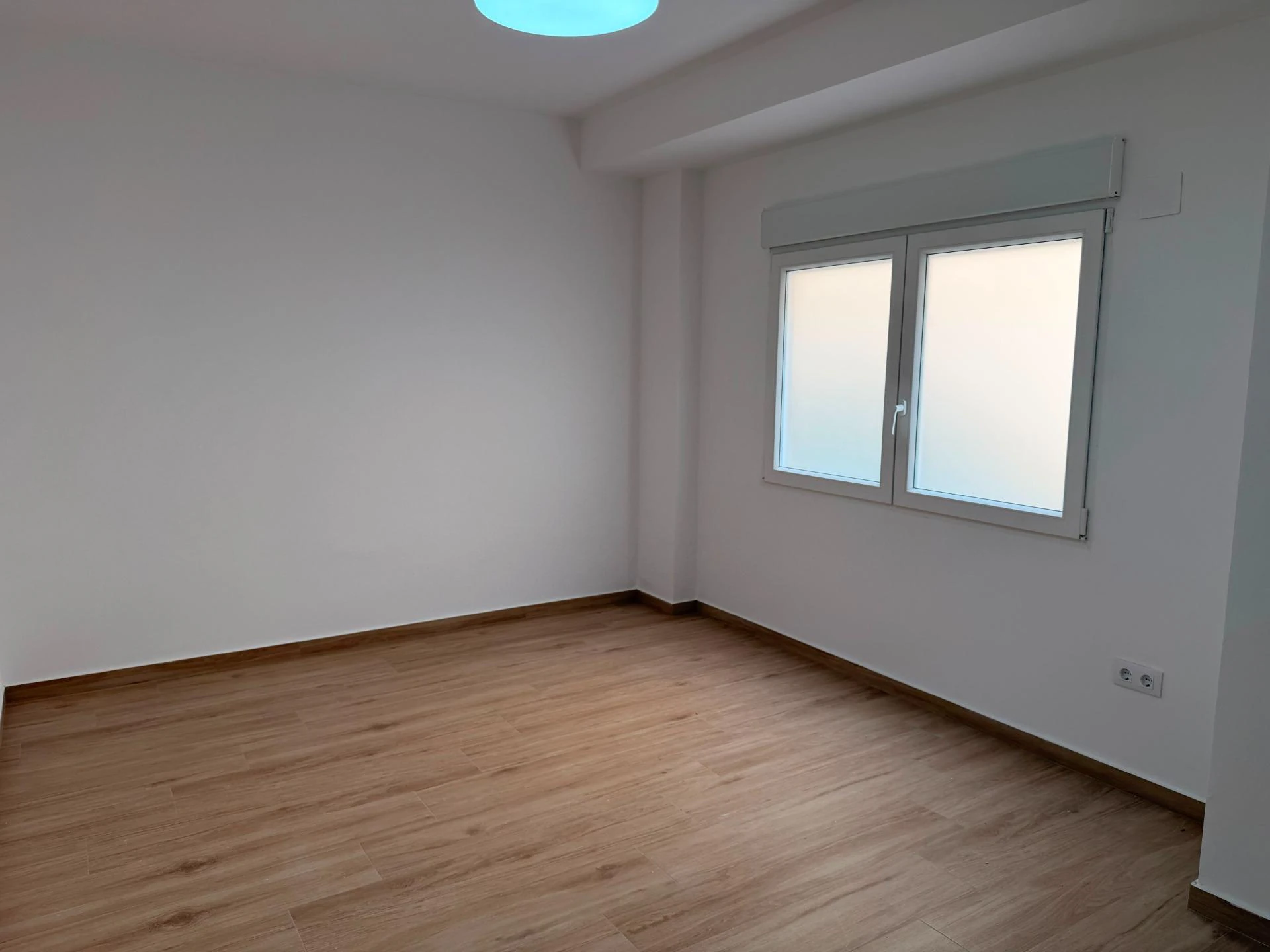 VIVIENDA SITUADA EN PLANTA BAJA, TOTALMENTE REFORMADA!!!