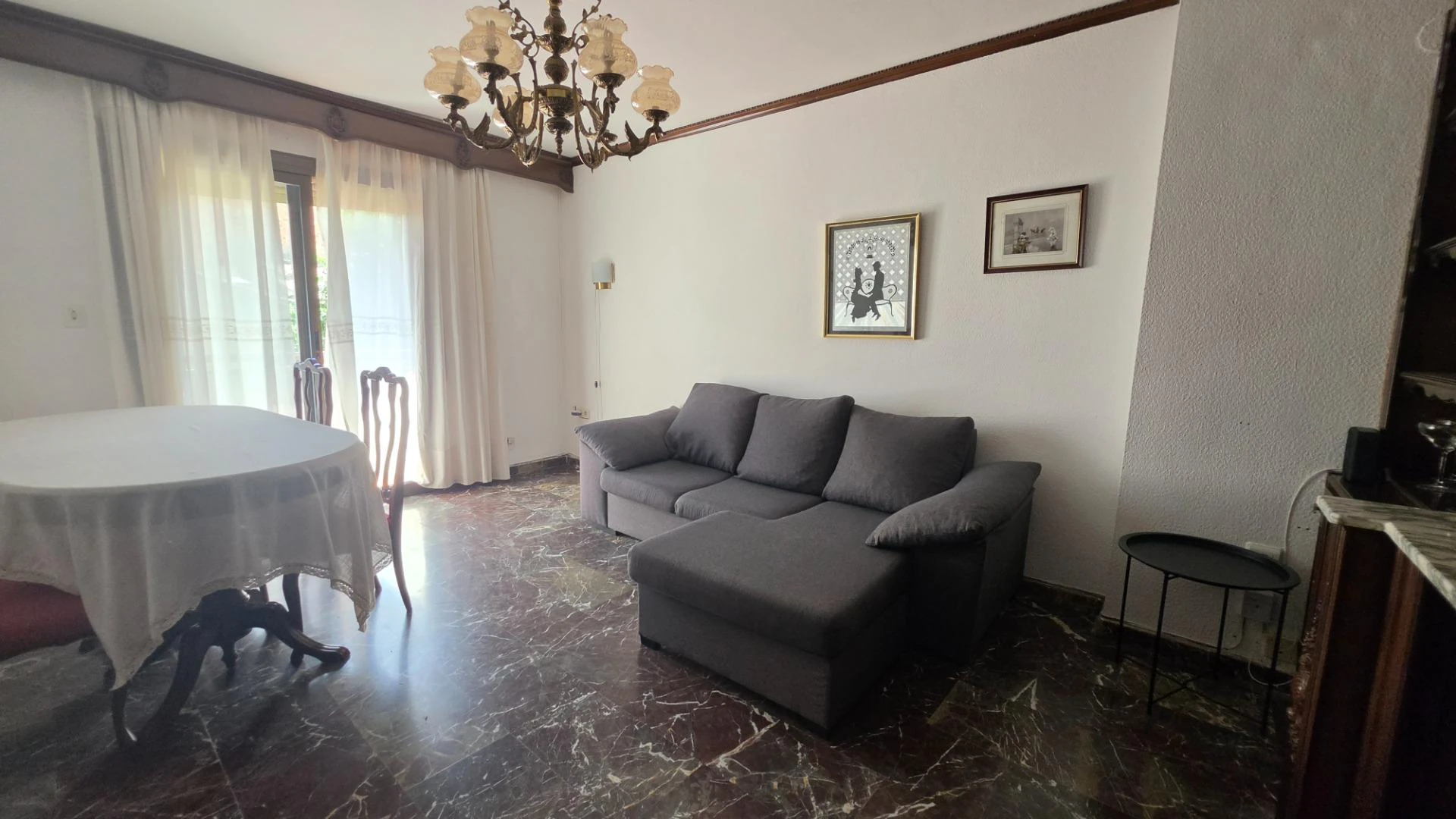 OPORTUNIDAD!!!! VIVIENDA A LA VENTA JUNTO A LA PLAZA CONCEPCIÓN!!!