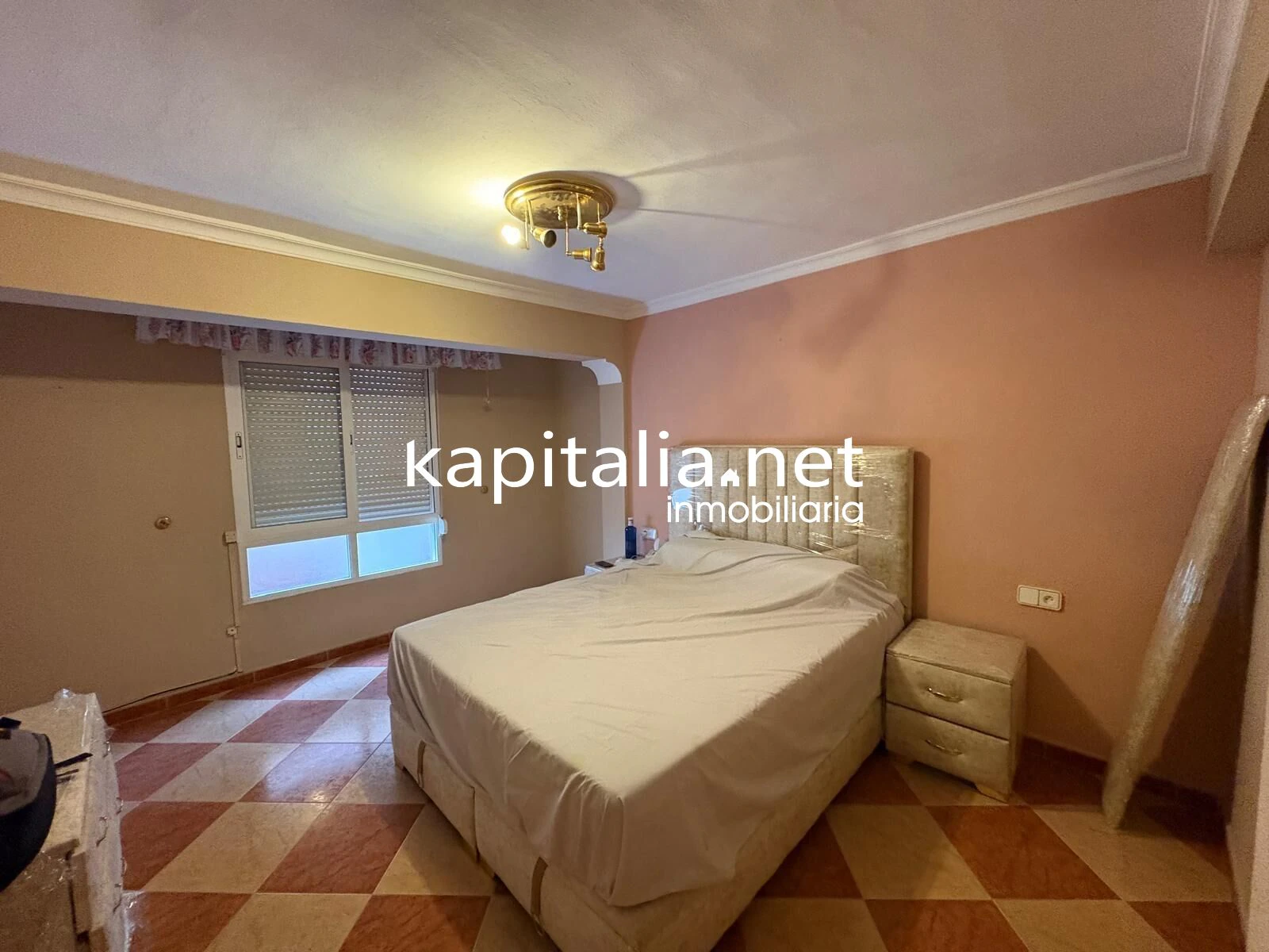 ESTUPENDO PISO COMPLETAMENTE EQUIPADO A LA VENTA EN LA LLOSA DE RANES