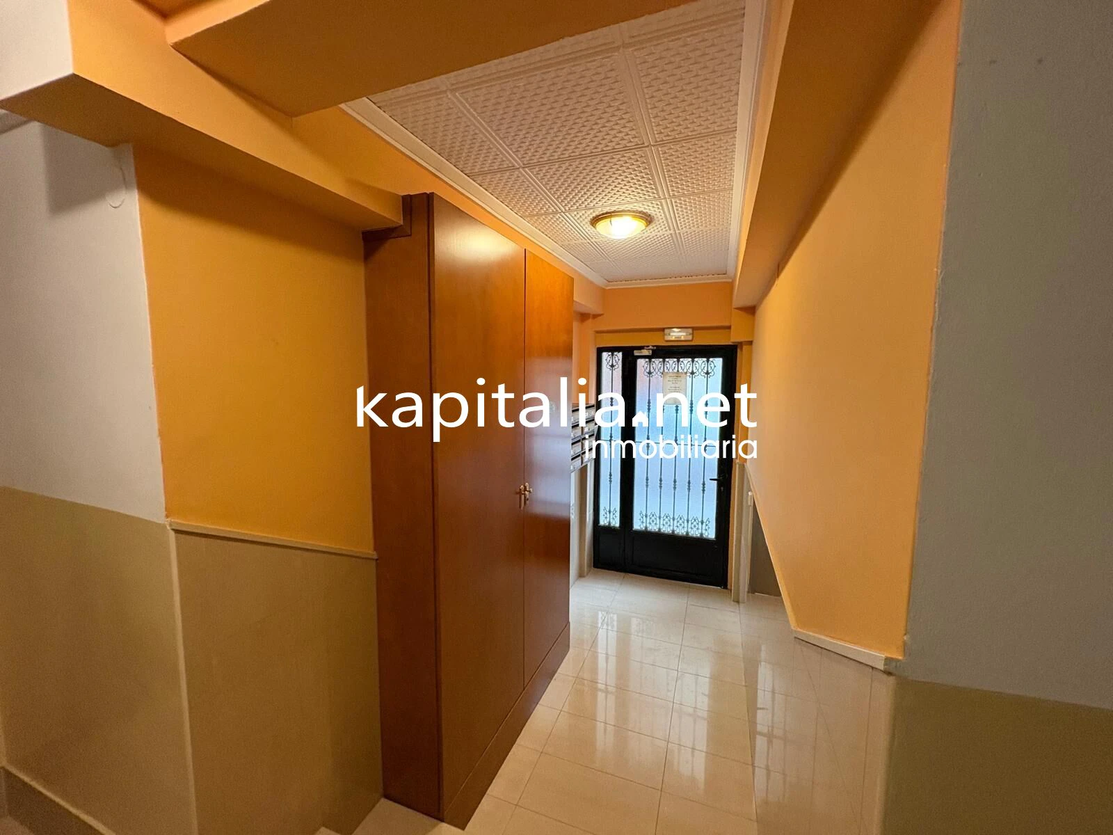 ESTUPENDO PISO COMPLETAMENTE EQUIPADO A LA VENTA EN LA LLOSA DE RANES
