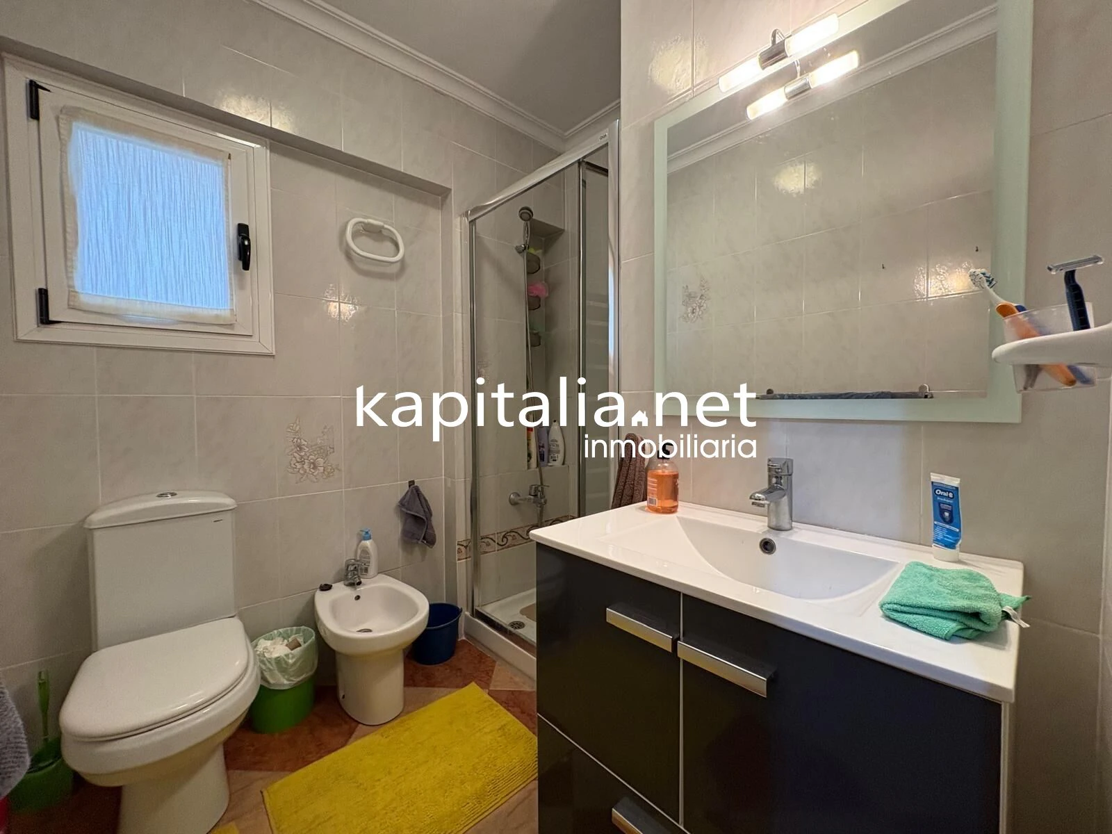 ESTUPENDO PISO COMPLETAMENTE EQUIPADO A LA VENTA EN LA LLOSA DE RANES