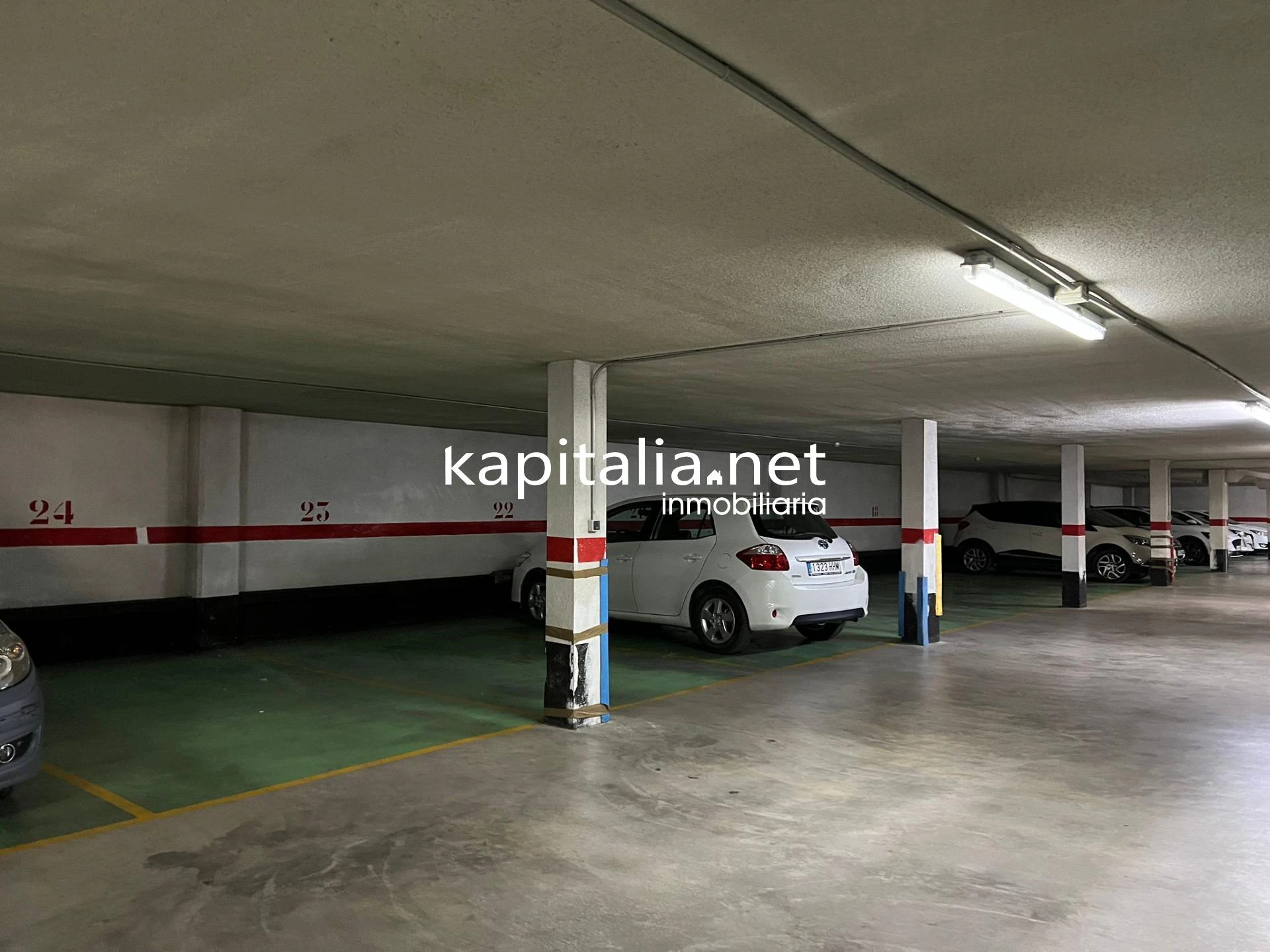 Estupendo garaje a la venta en Ontinyent, zona San José.